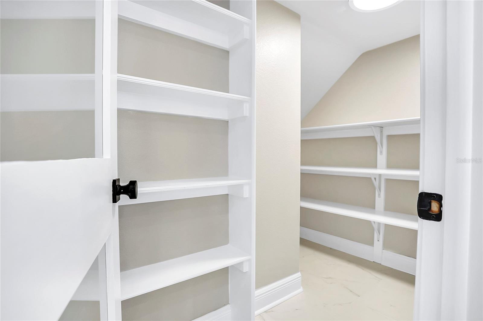 VENEZIA - Residential