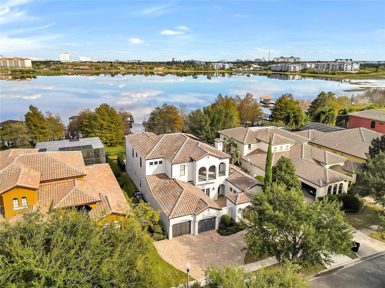 VENEZIA - Residential