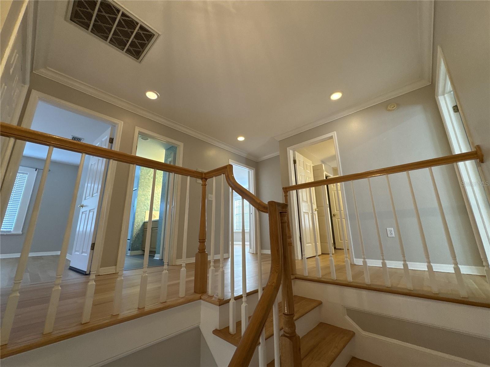 NORTH NEW SUBURB BEAUTIFUL - Residential