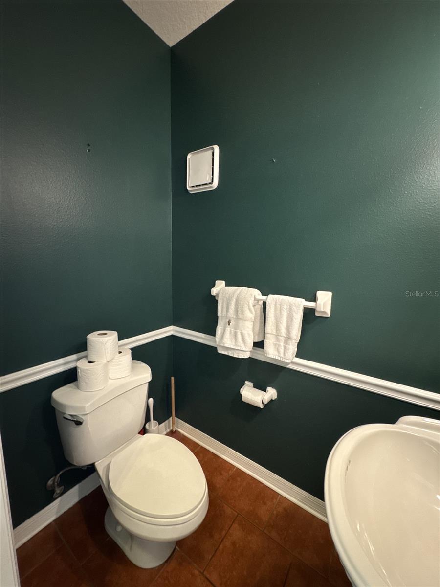 NORTH NEW SUBURB BEAUTIFUL - Residential