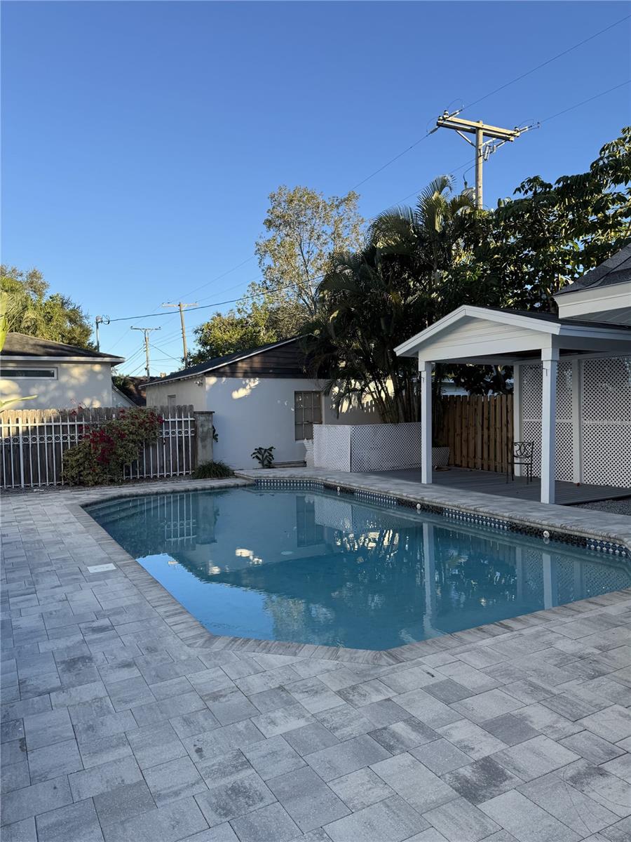 NORTH NEW SUBURB BEAUTIFUL - Residential