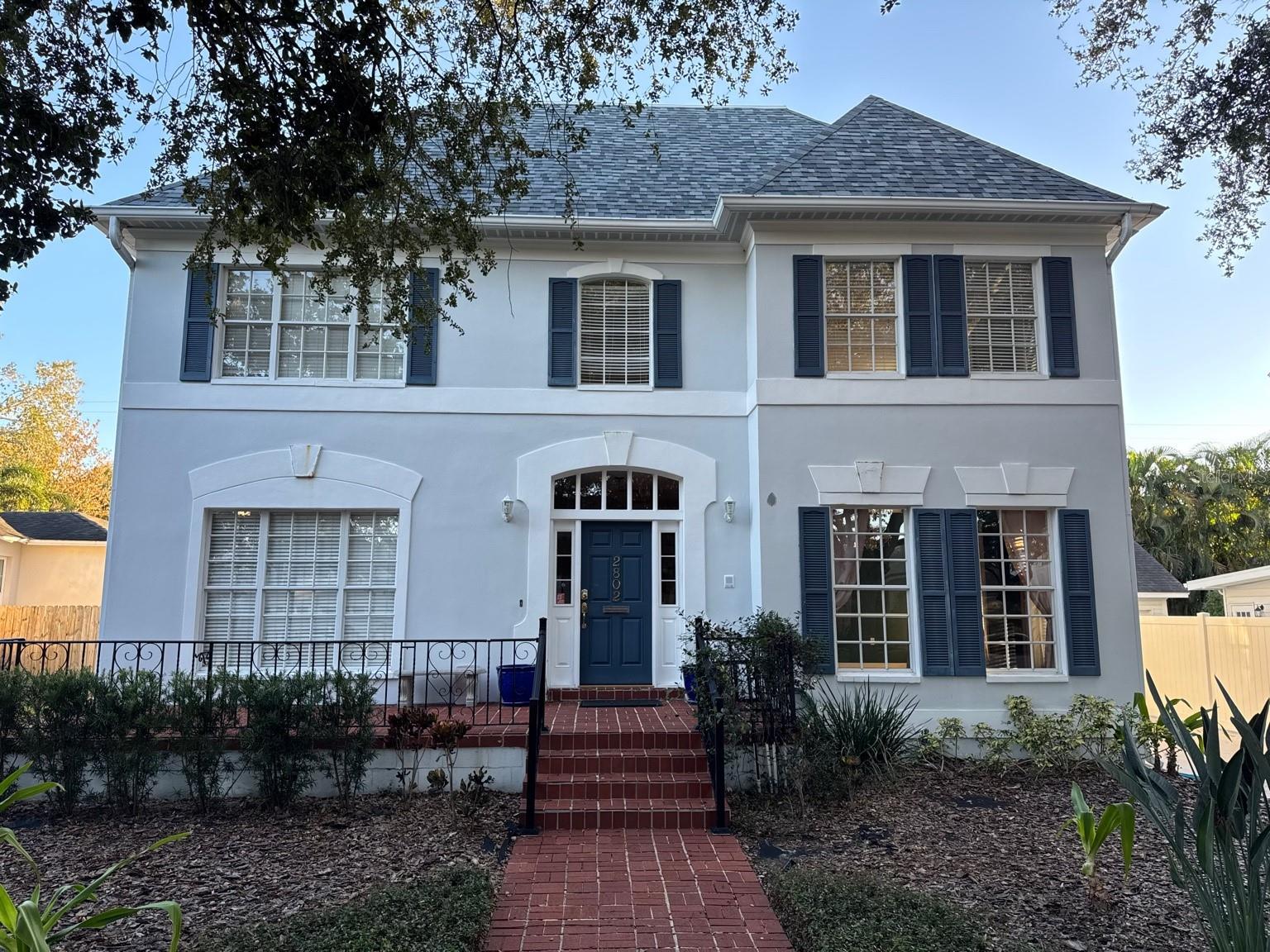 NORTH NEW SUBURB BEAUTIFUL - Residential