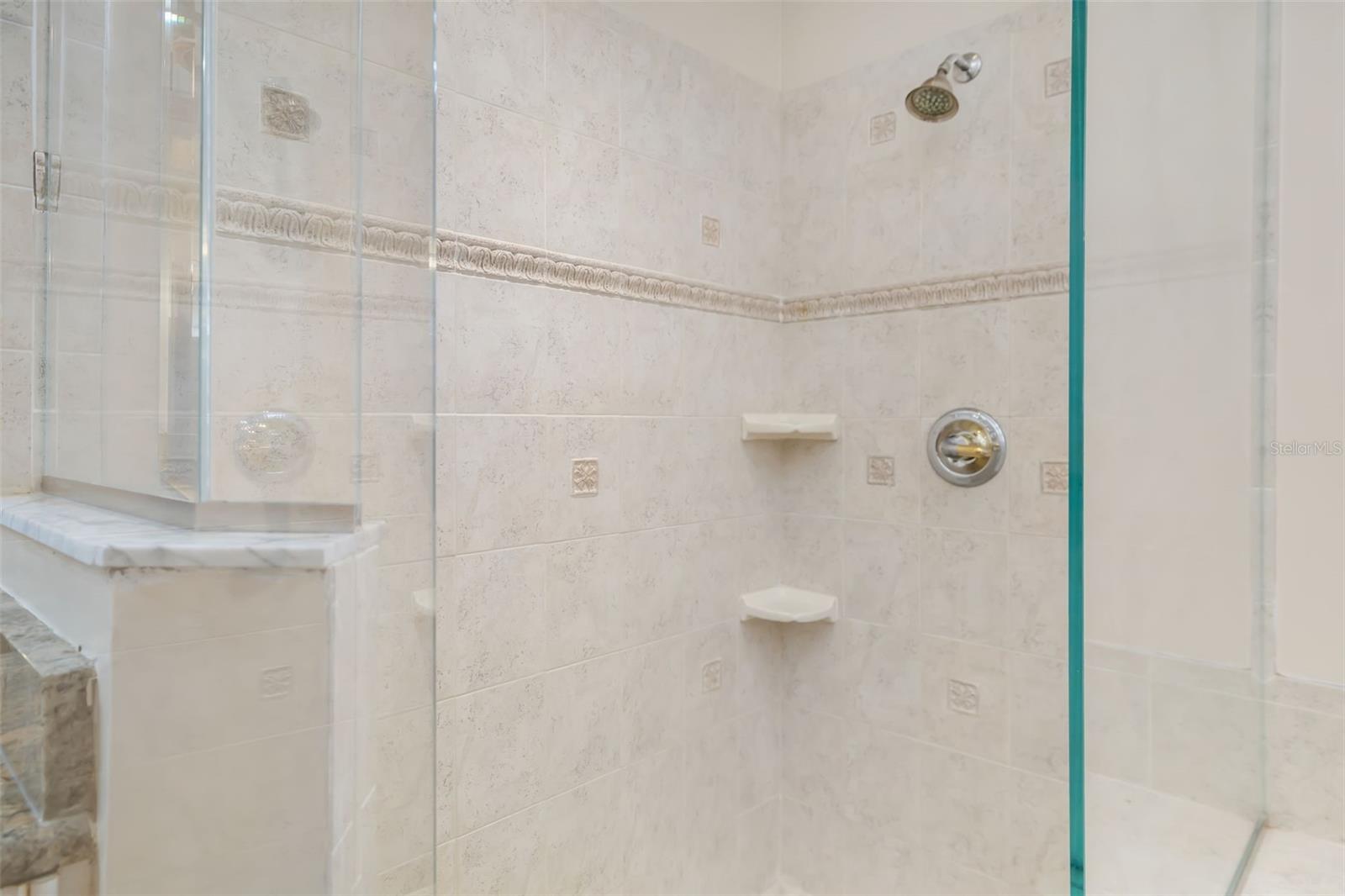 WATERLEFE GOLF & RIVER CLUB - Residential