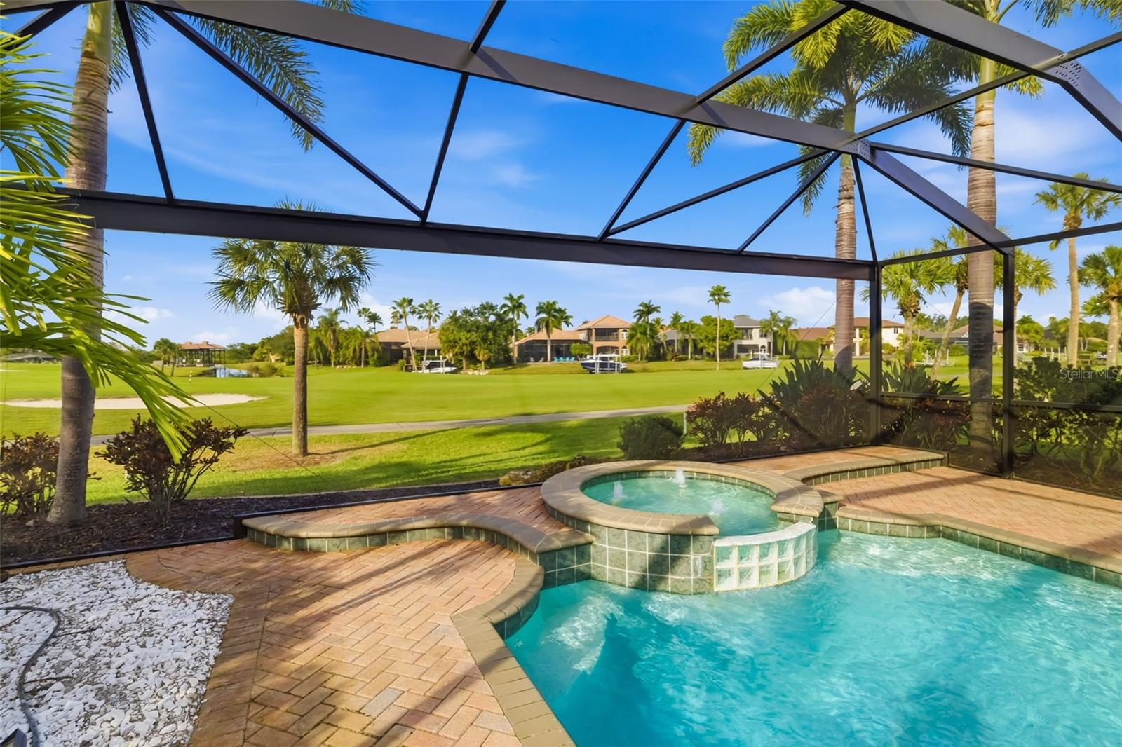 WATERLEFE GOLF & RIVER CLUB - Residential