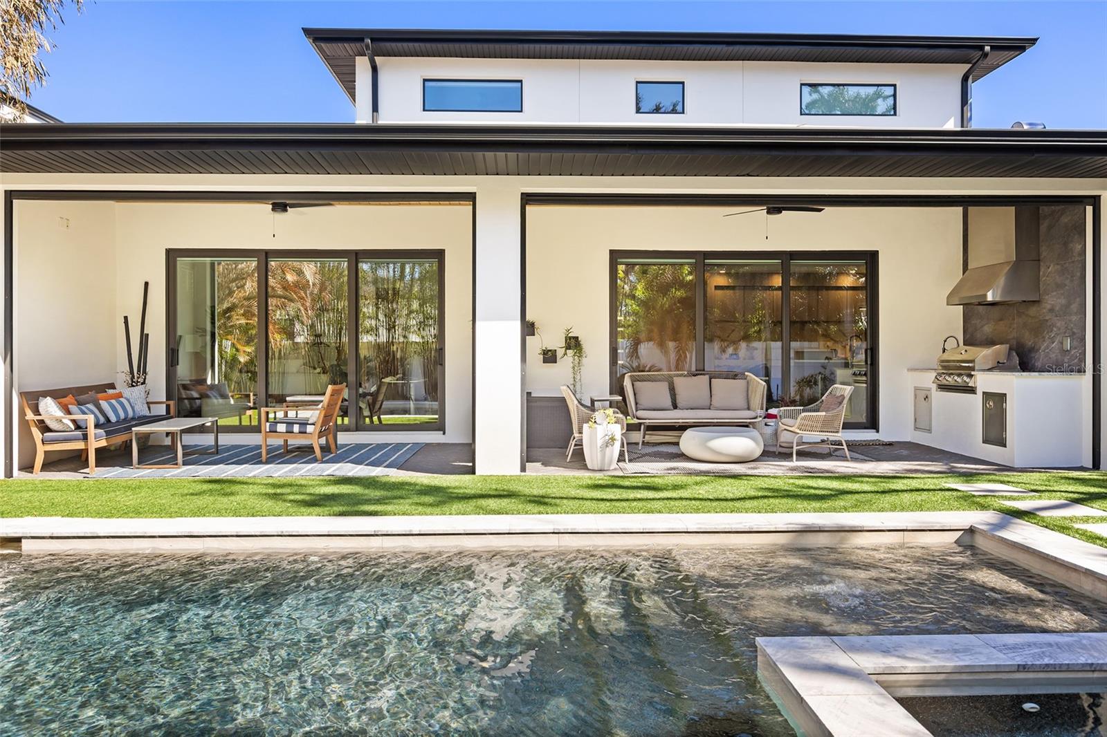 VERGE HELEN MINOR SUBDIVISION - Residential