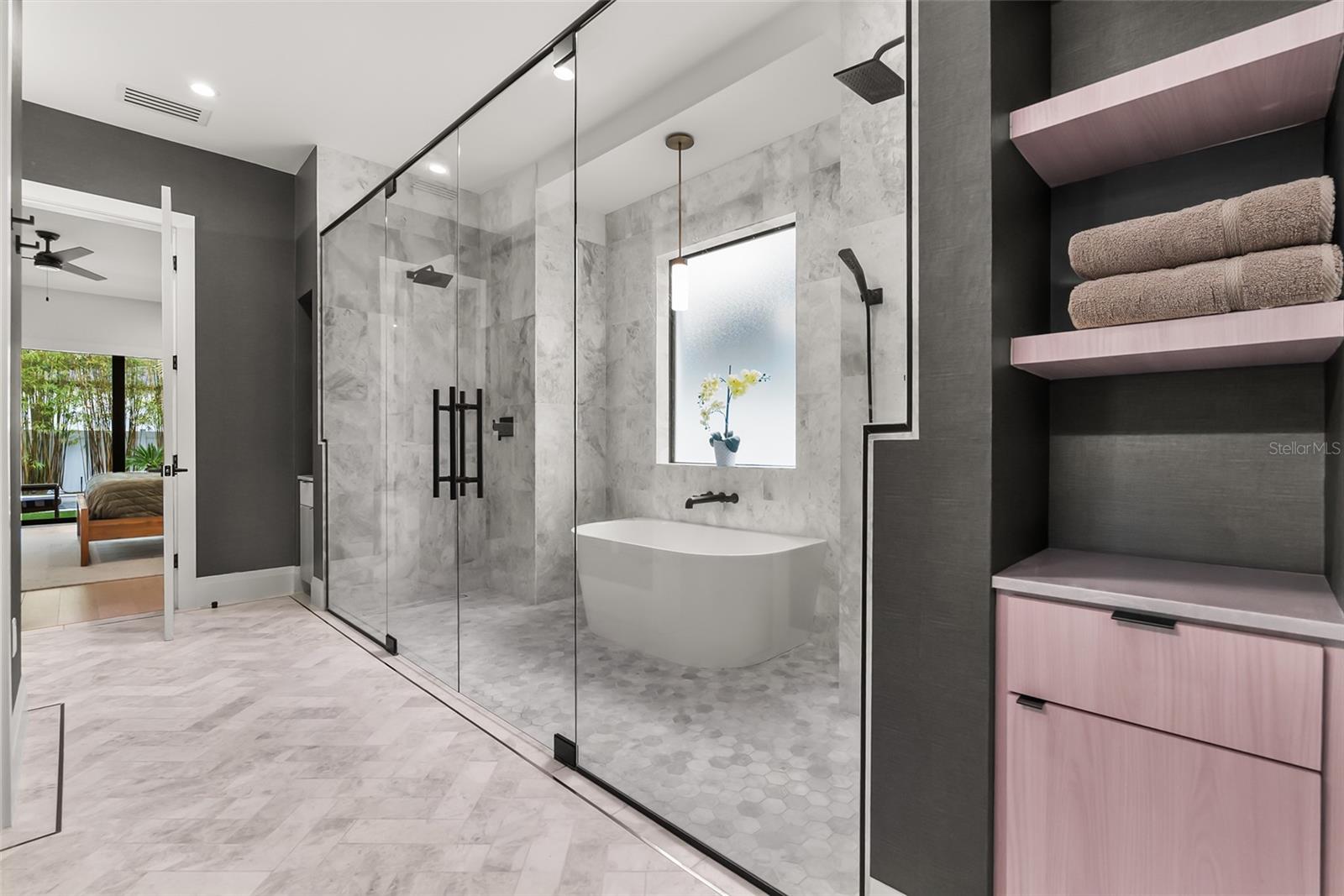 VERGE HELEN MINOR SUBDIVISION - Residential