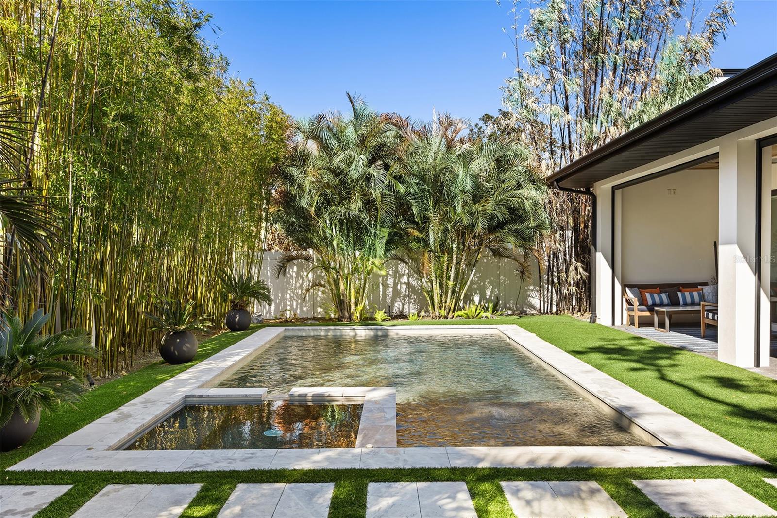 VERGE HELEN MINOR SUBDIVISION - Residential