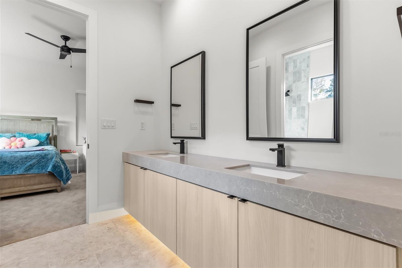 VERGE HELEN MINOR SUBDIVISION - Residential