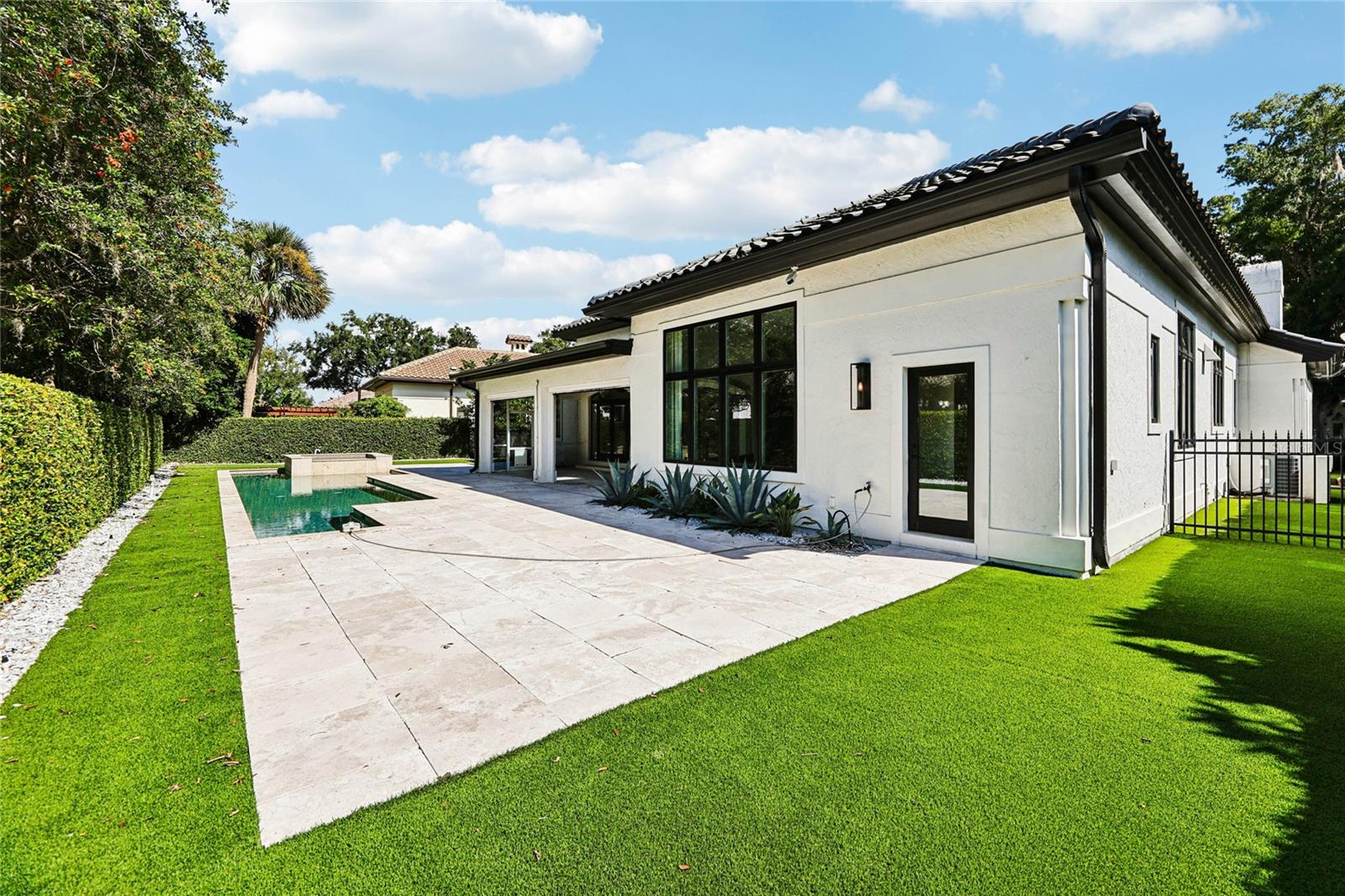 ISLEWORTH - Residential Lease