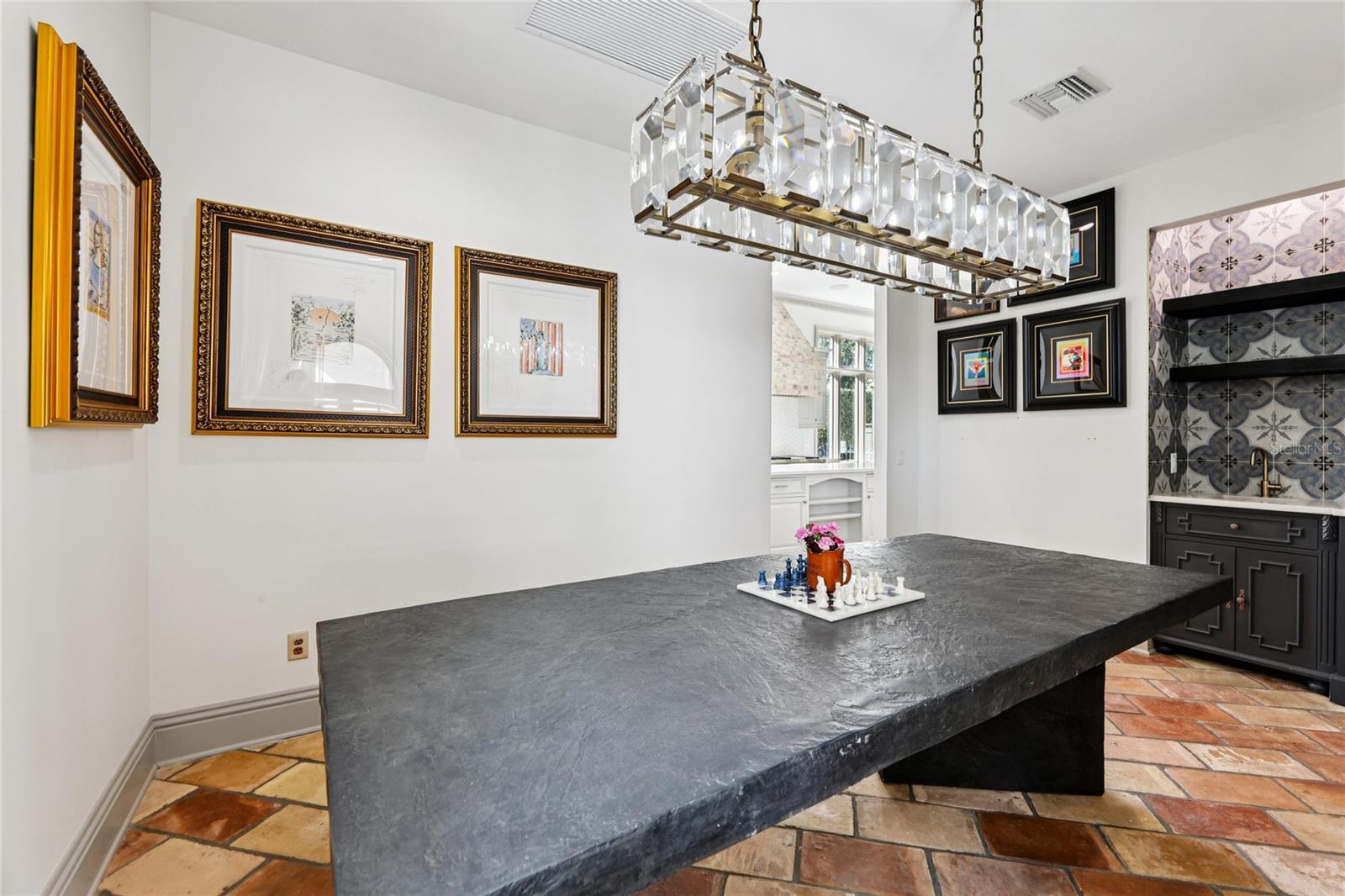 ISLEWORTH - Residential Lease