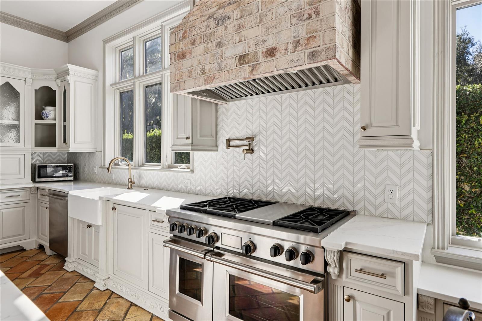 ISLEWORTH - Residential Lease