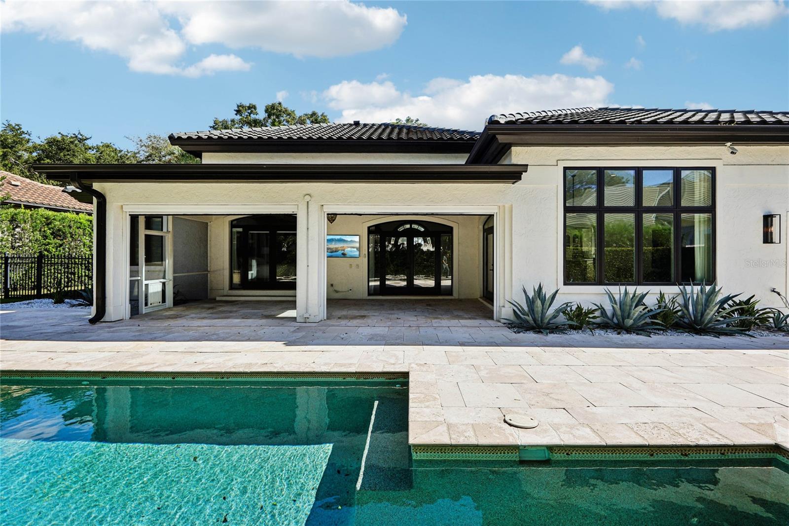 ISLEWORTH - Residential Lease