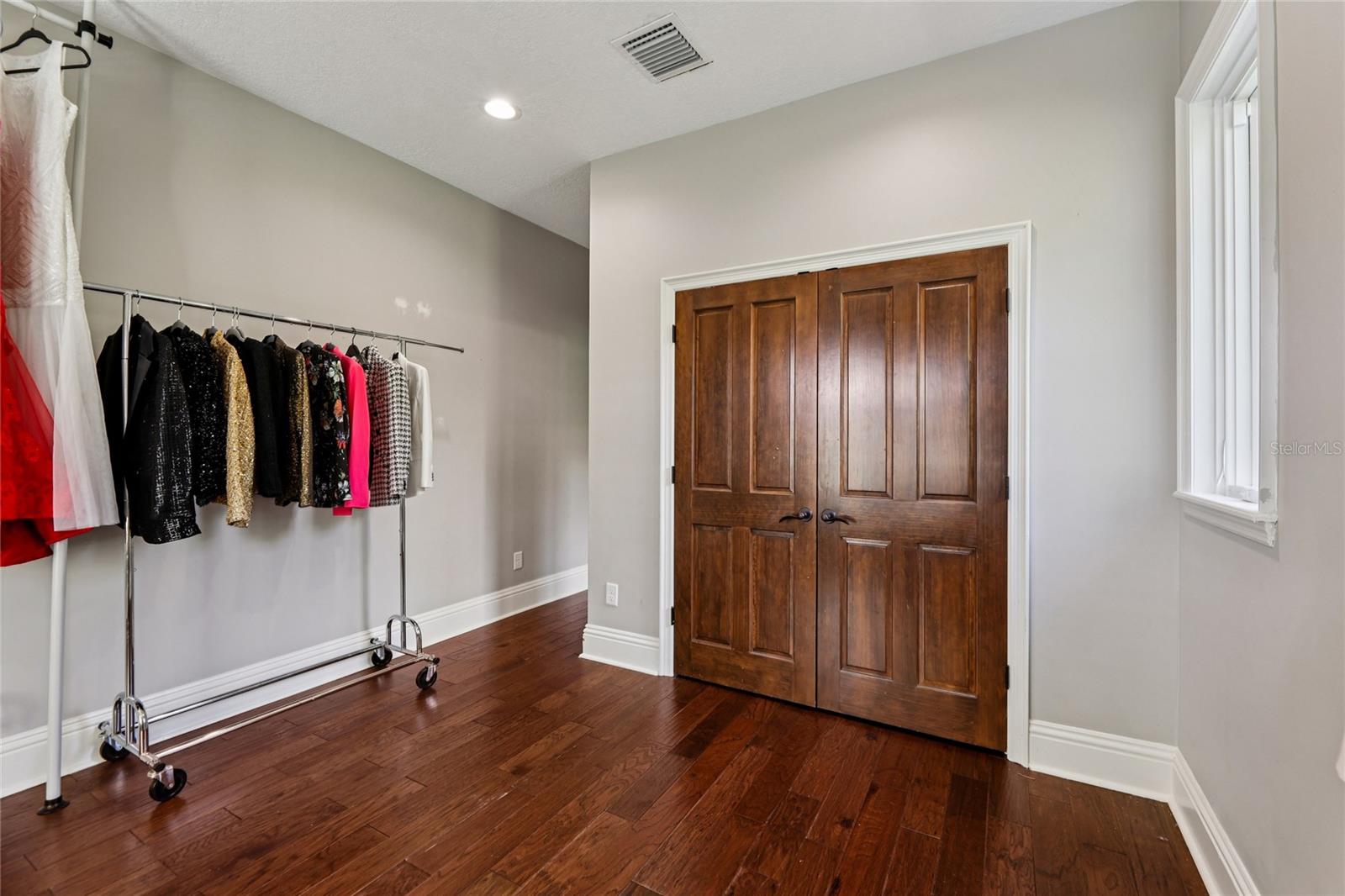 ISLEWORTH - Residential Lease