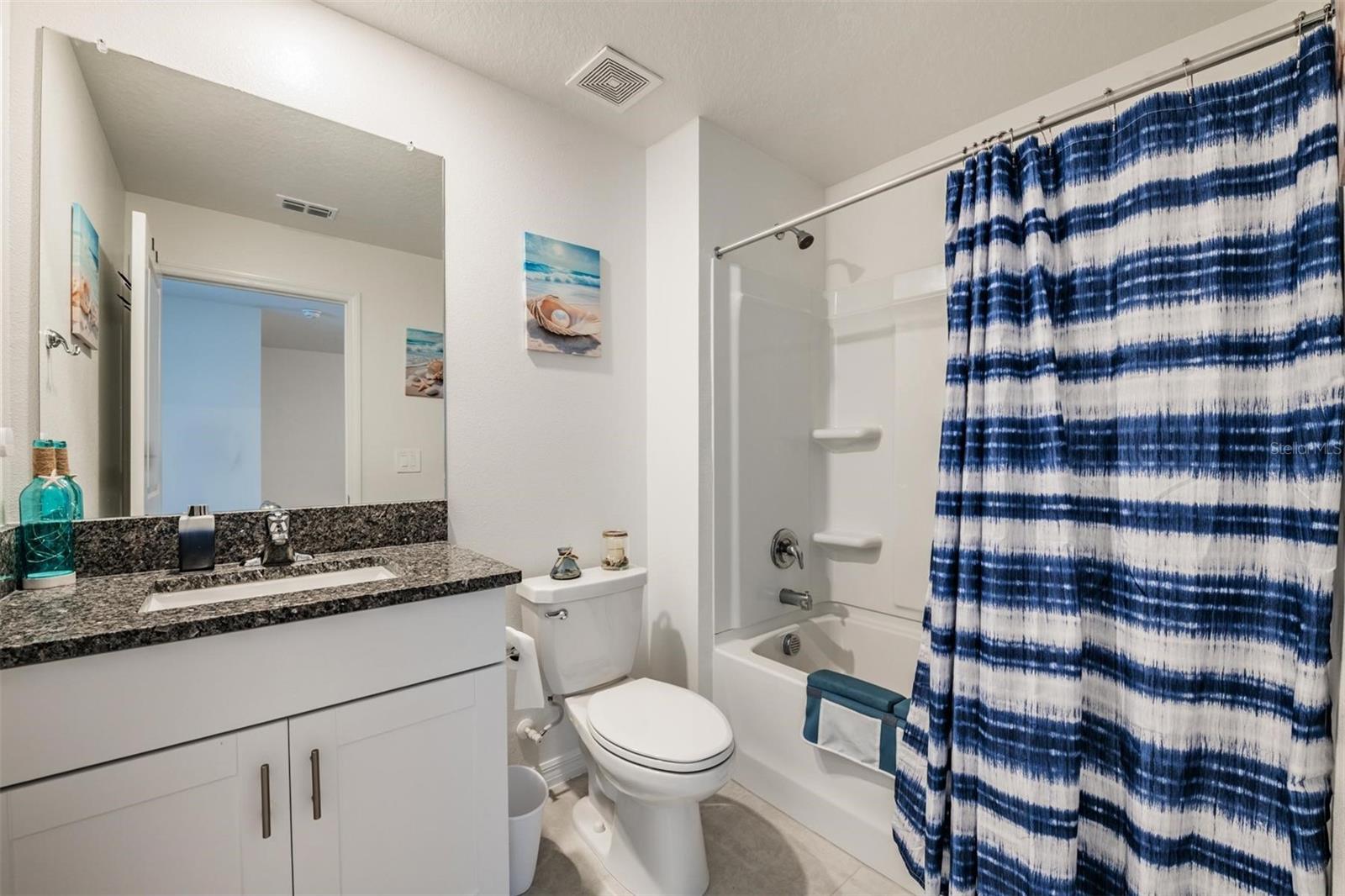 SEAIRE TOWNHOMES - Residential