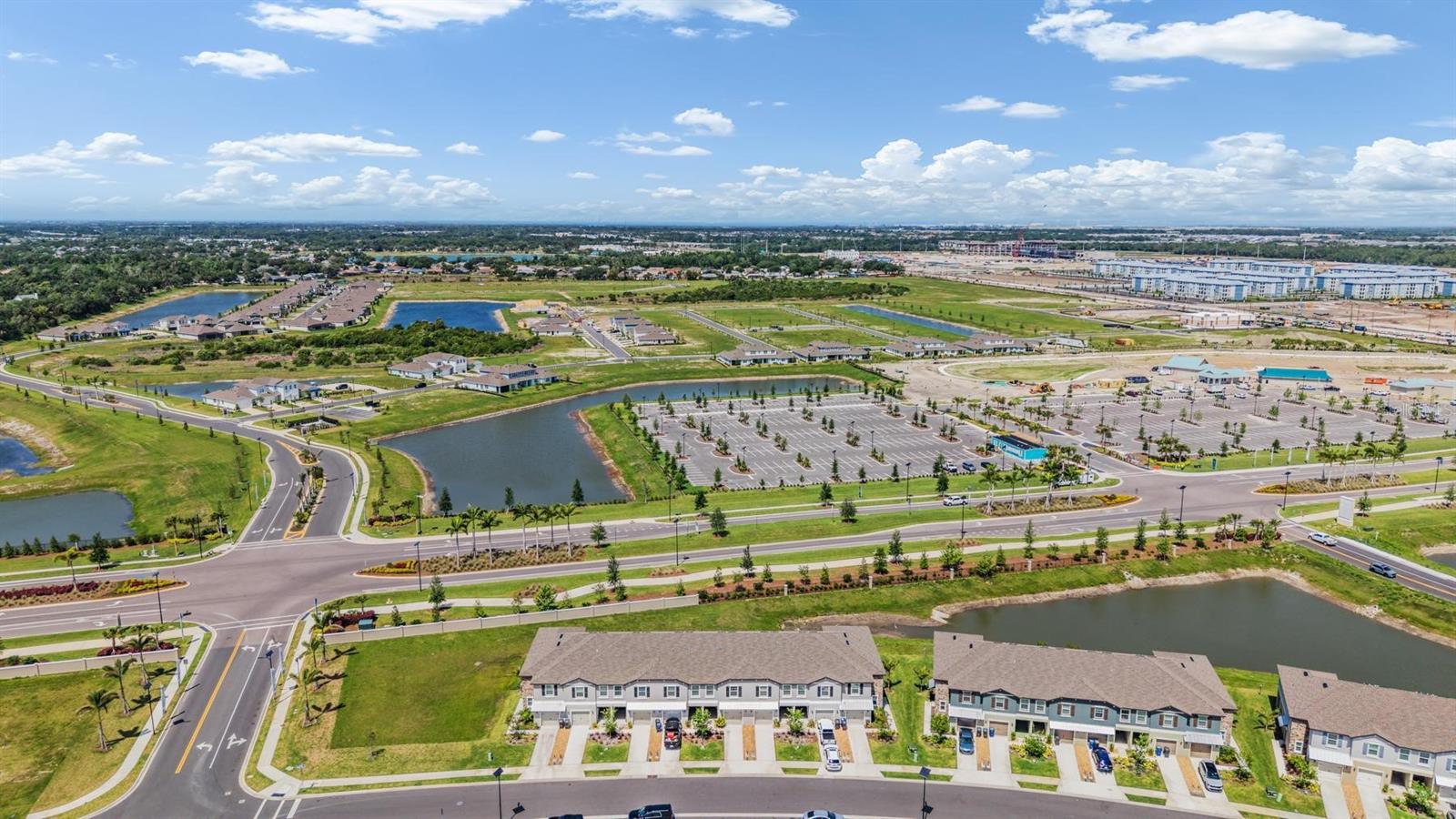 SEAIRE TOWNHOMES - Residential