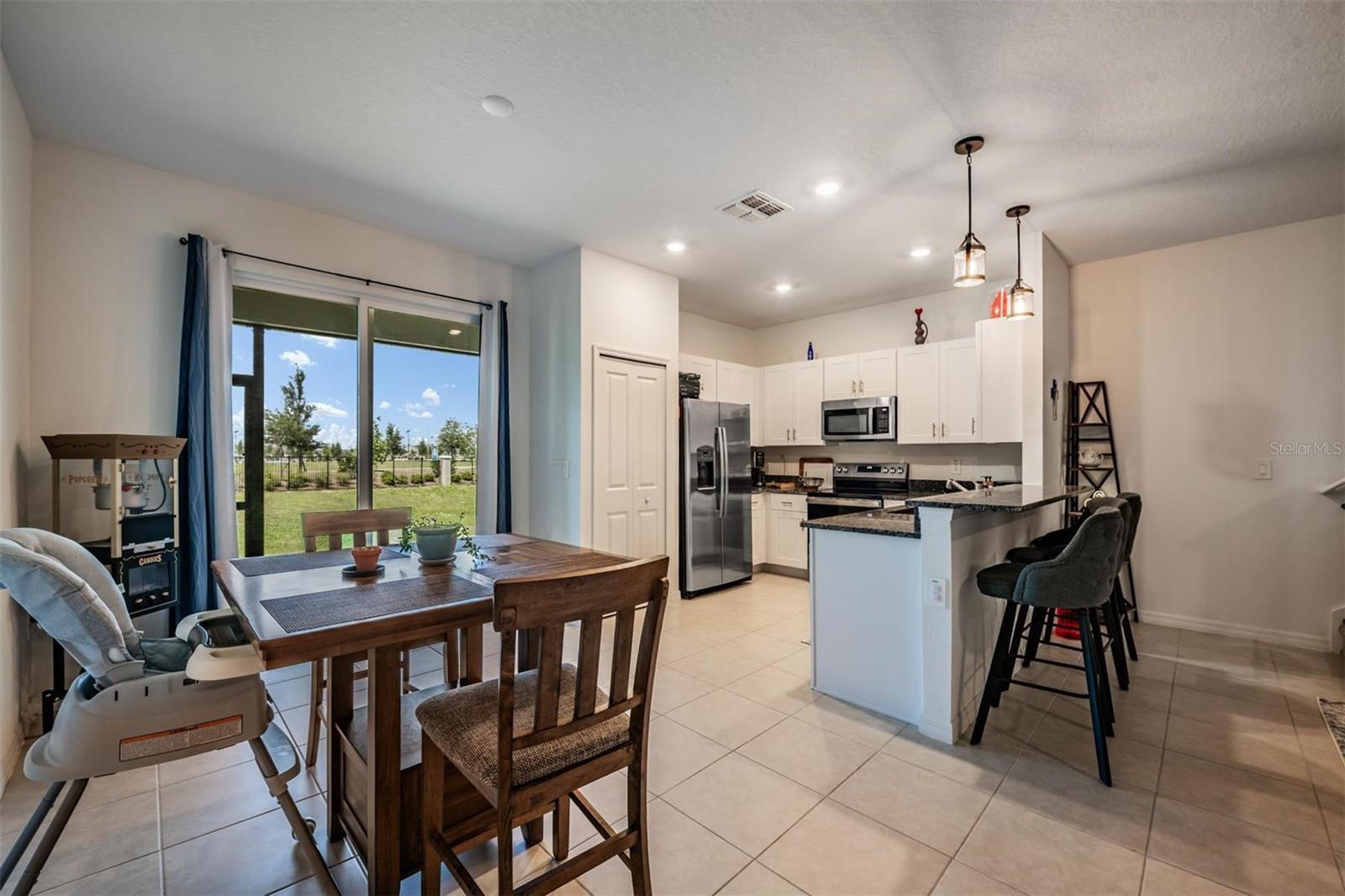 SEAIRE TOWNHOMES - Residential