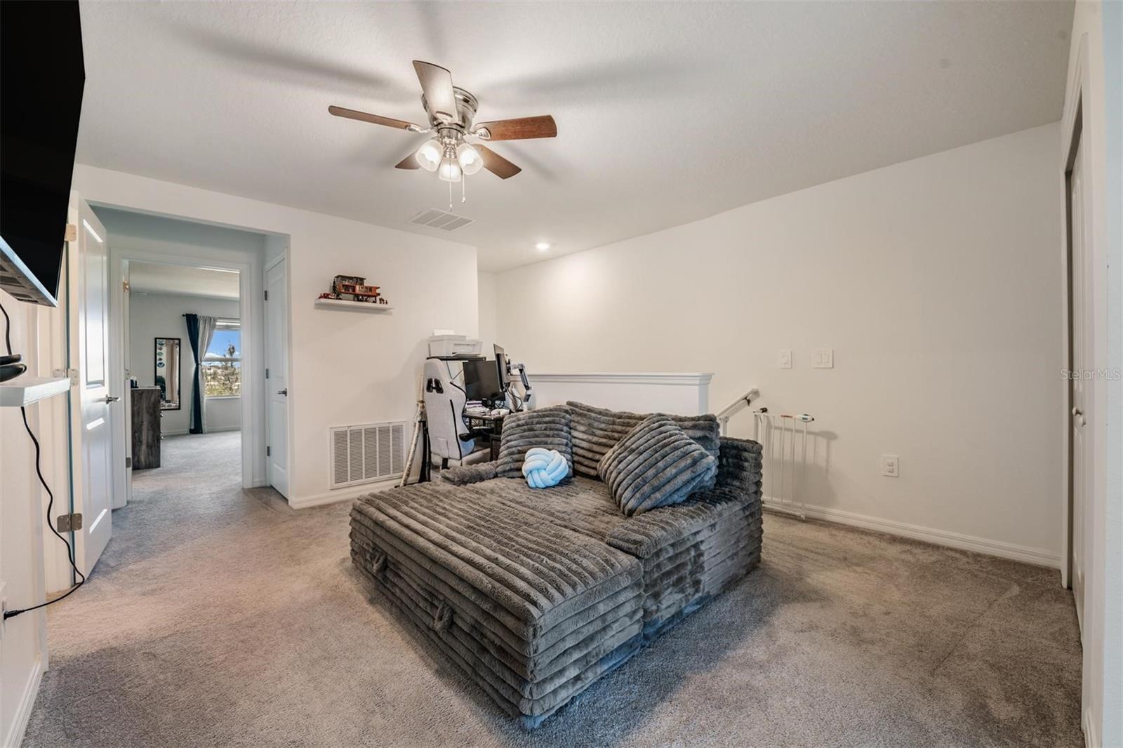 SEAIRE TOWNHOMES - Residential