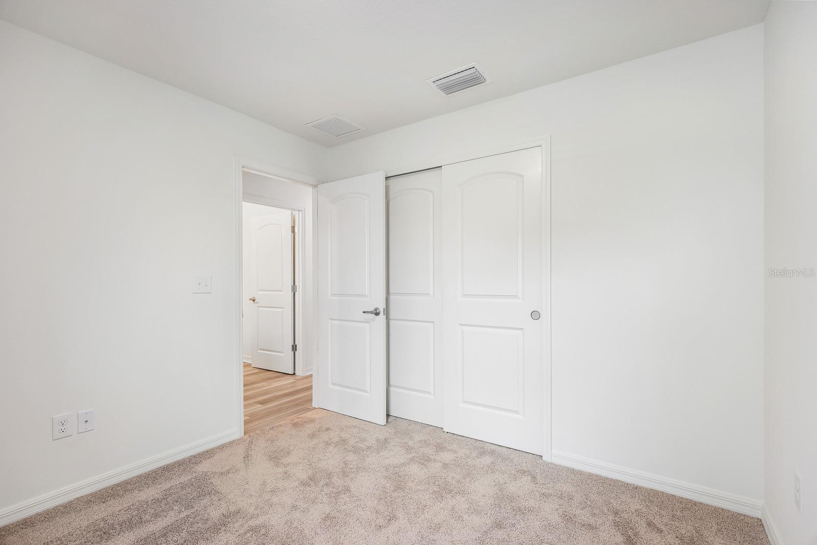 0772500; PEPPER GROVE PH I; LOT 20; PB 0085/0196 - Residential Lease