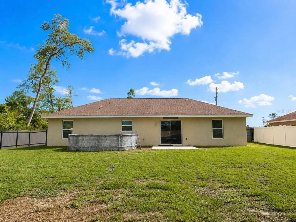 Photo of 17023 SW 41st Avenue, Ocala, FL 34473 (MLS # OM724960)