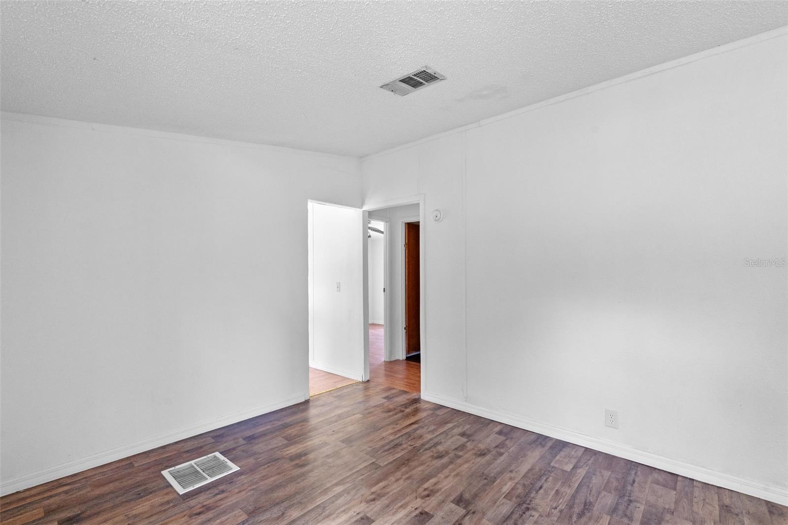 LAKE WEIR HEIGHTS - Residential