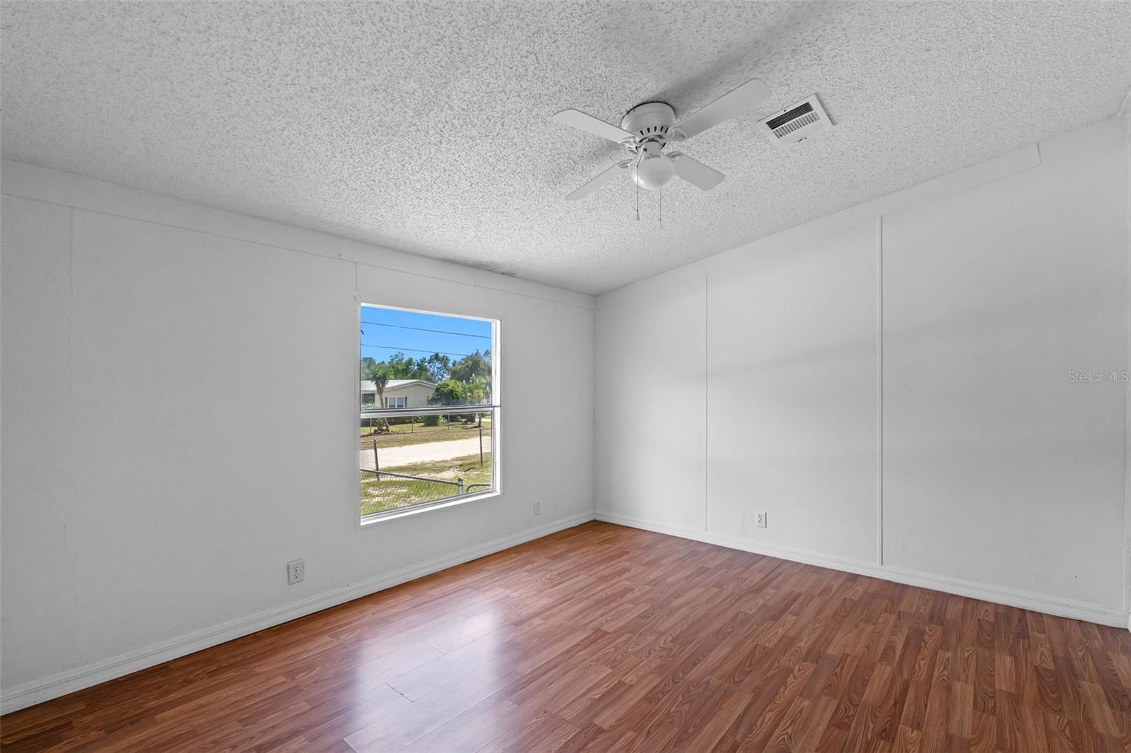 LAKE WEIR HEIGHTS - Residential