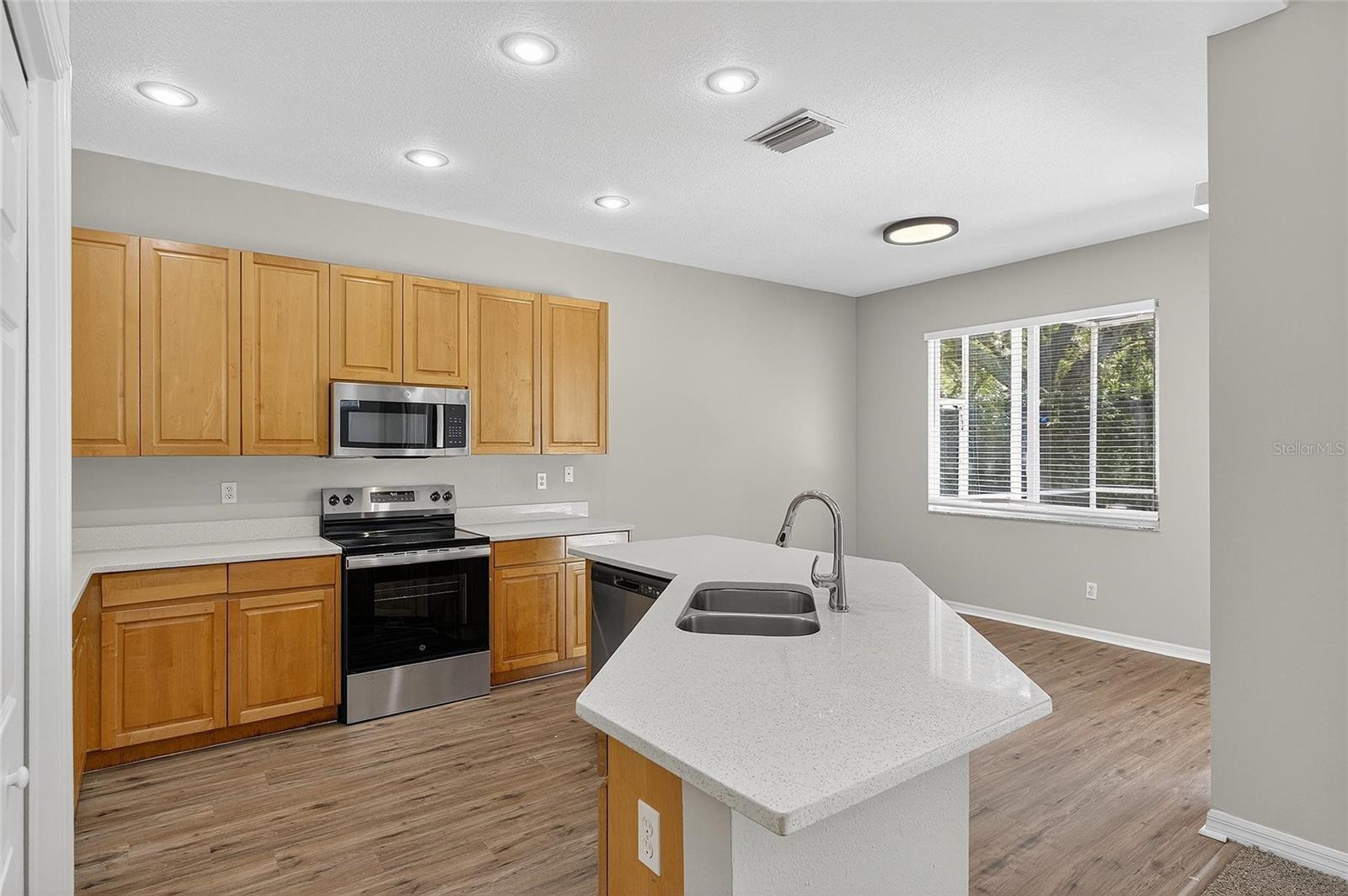 4526 PORTOBELLO CIRCLE