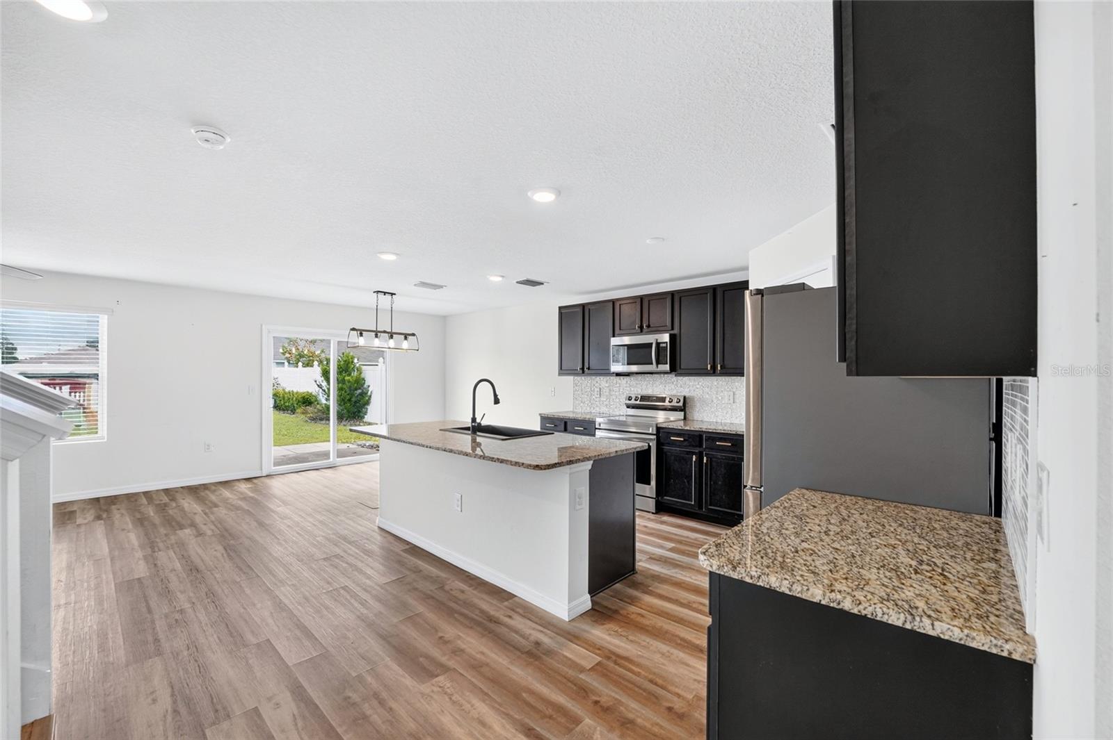 879 NW 251ST DRIVE