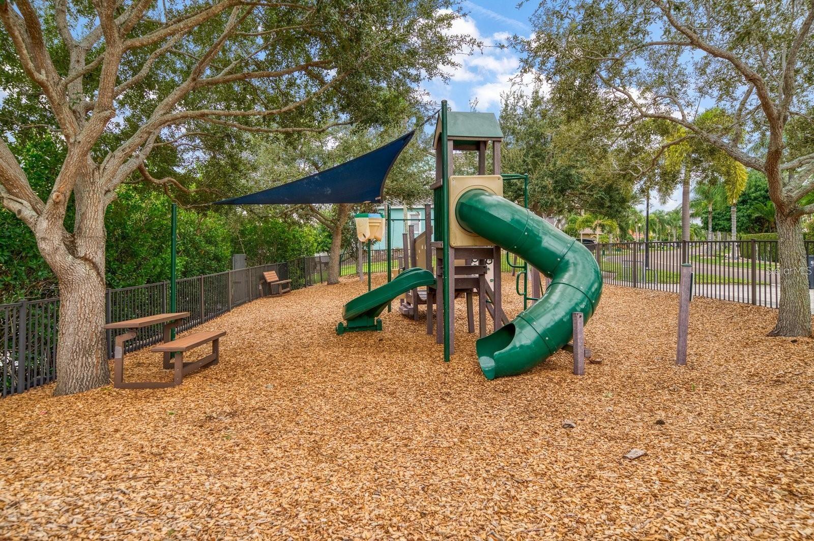 SYMPHONY ISLES UNIT TWO - Land