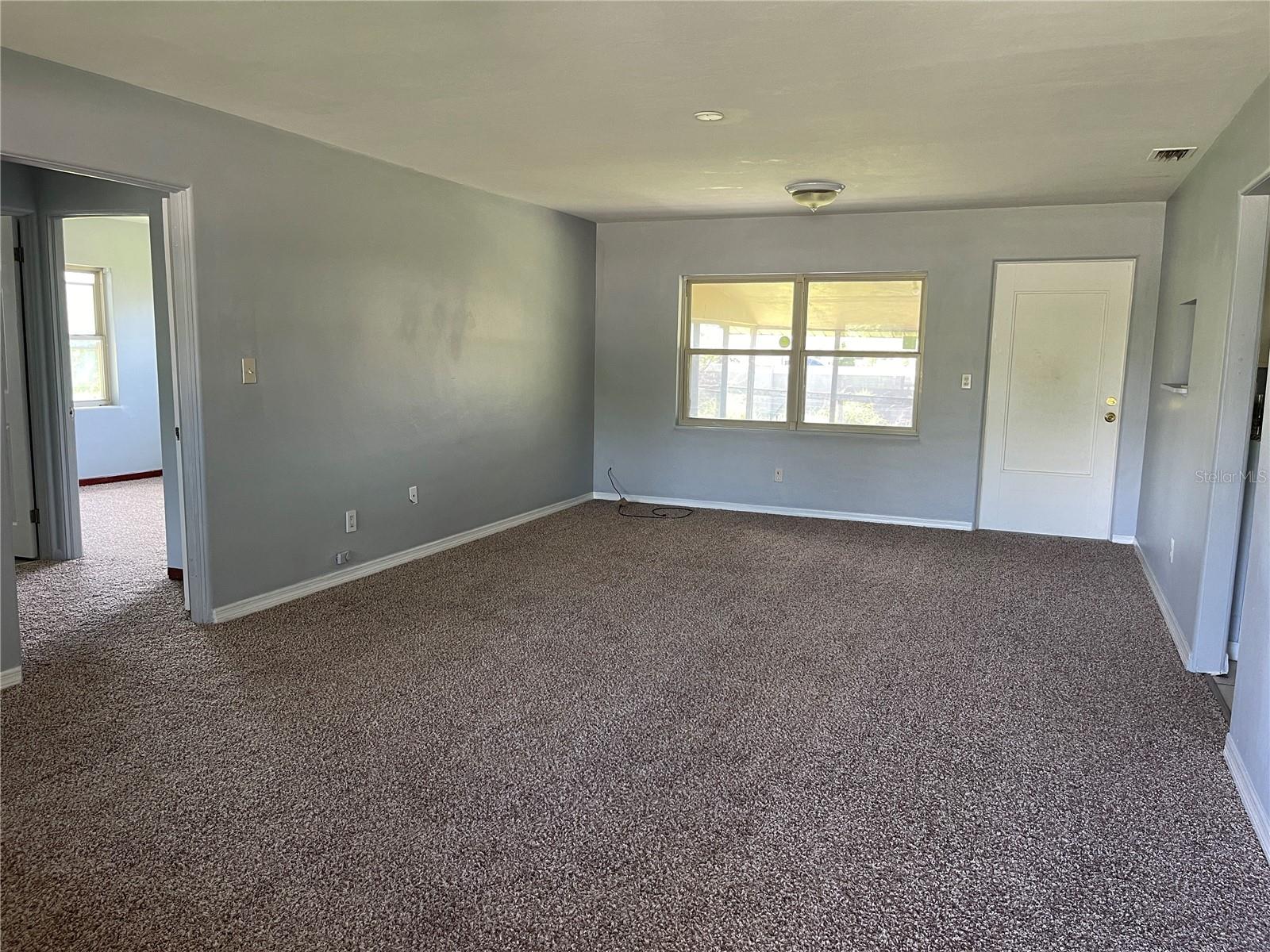 1312 SIMMONS ROAD