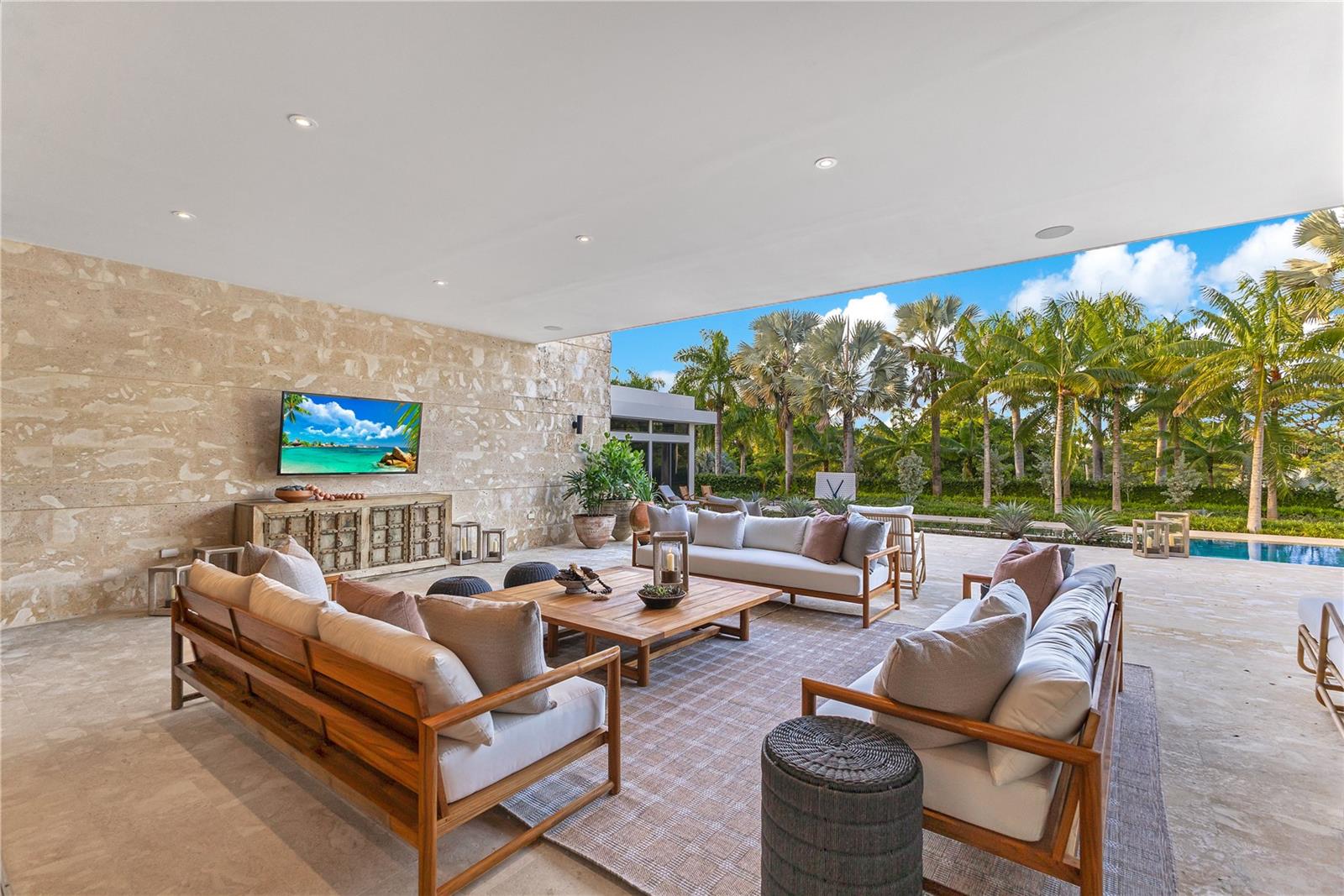 DORADO BEACH ESTATES - Residential