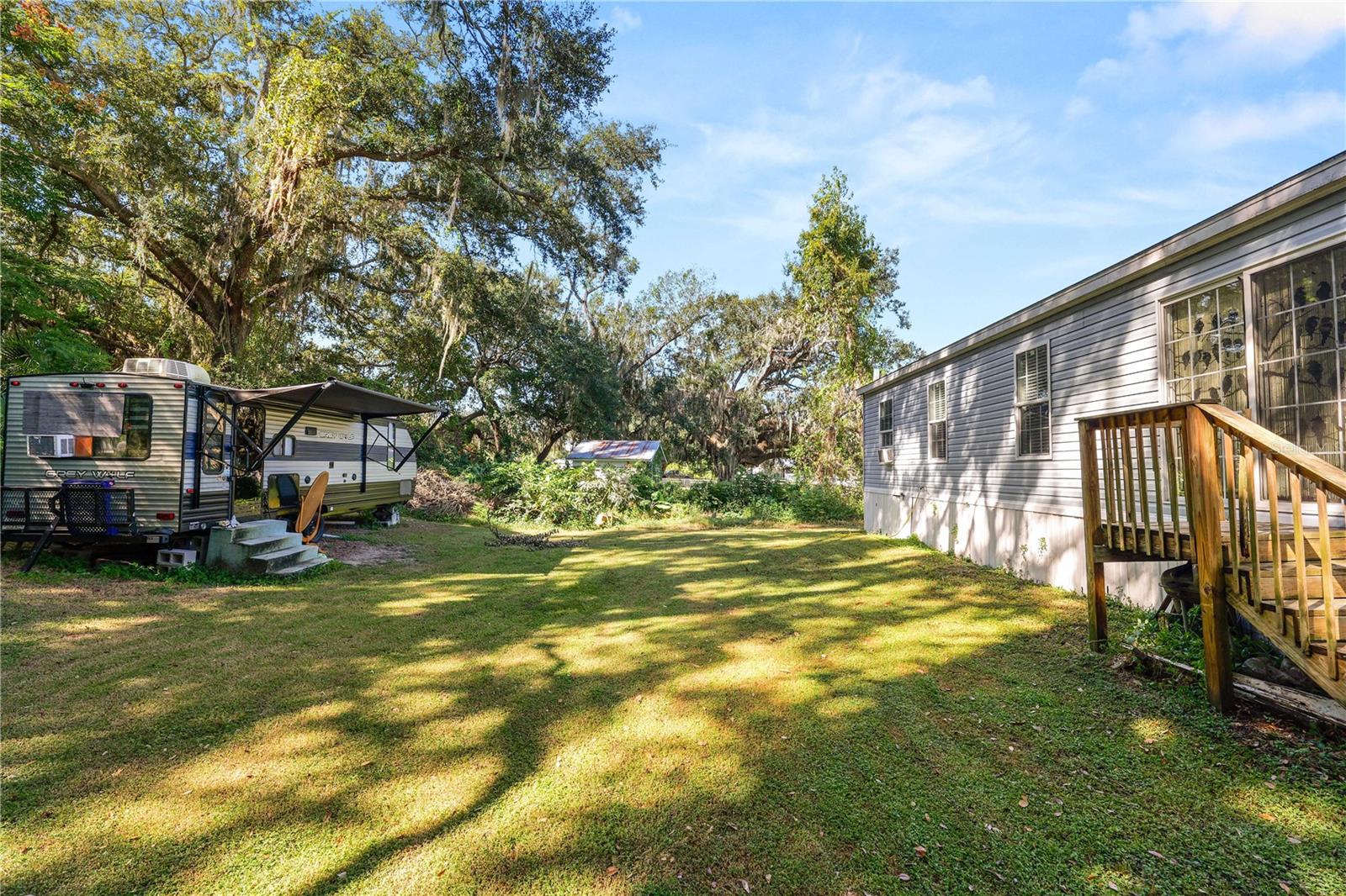 BELMONT WOODS - Residential