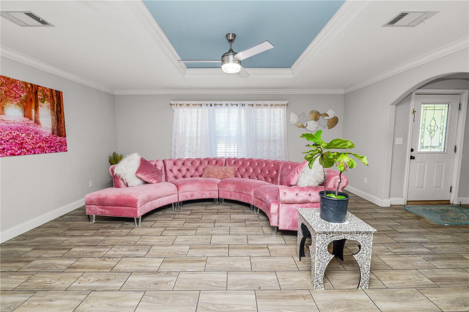 BELMONT WOODS - Residential