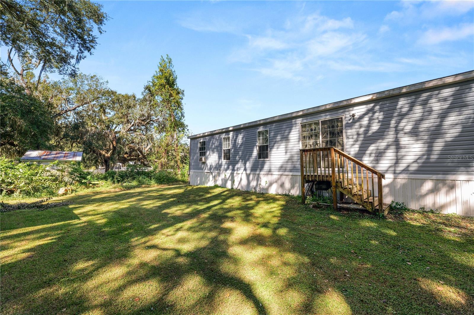 BELMONT WOODS - Residential