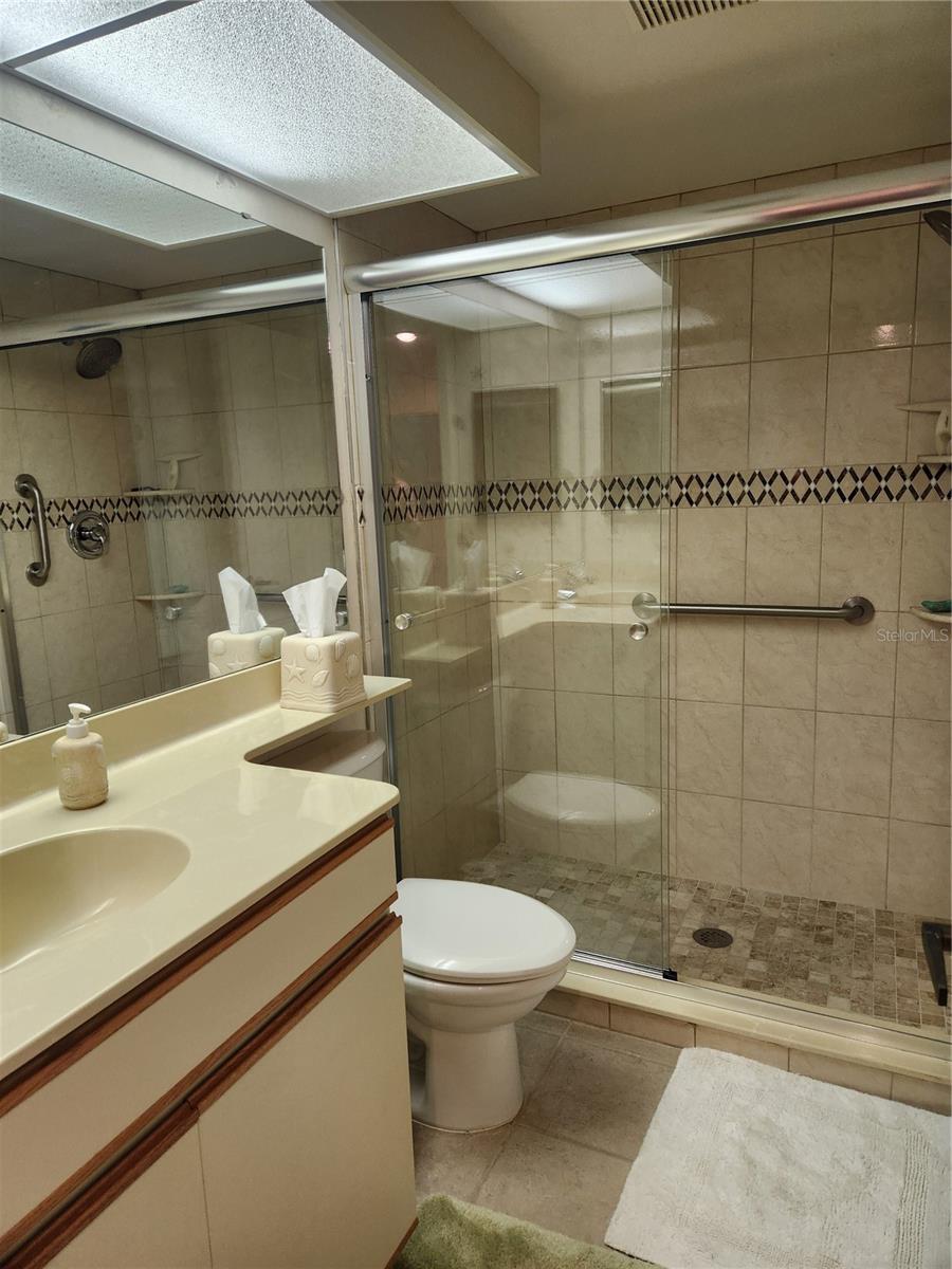 TARA VERANDAS - Residential Lease