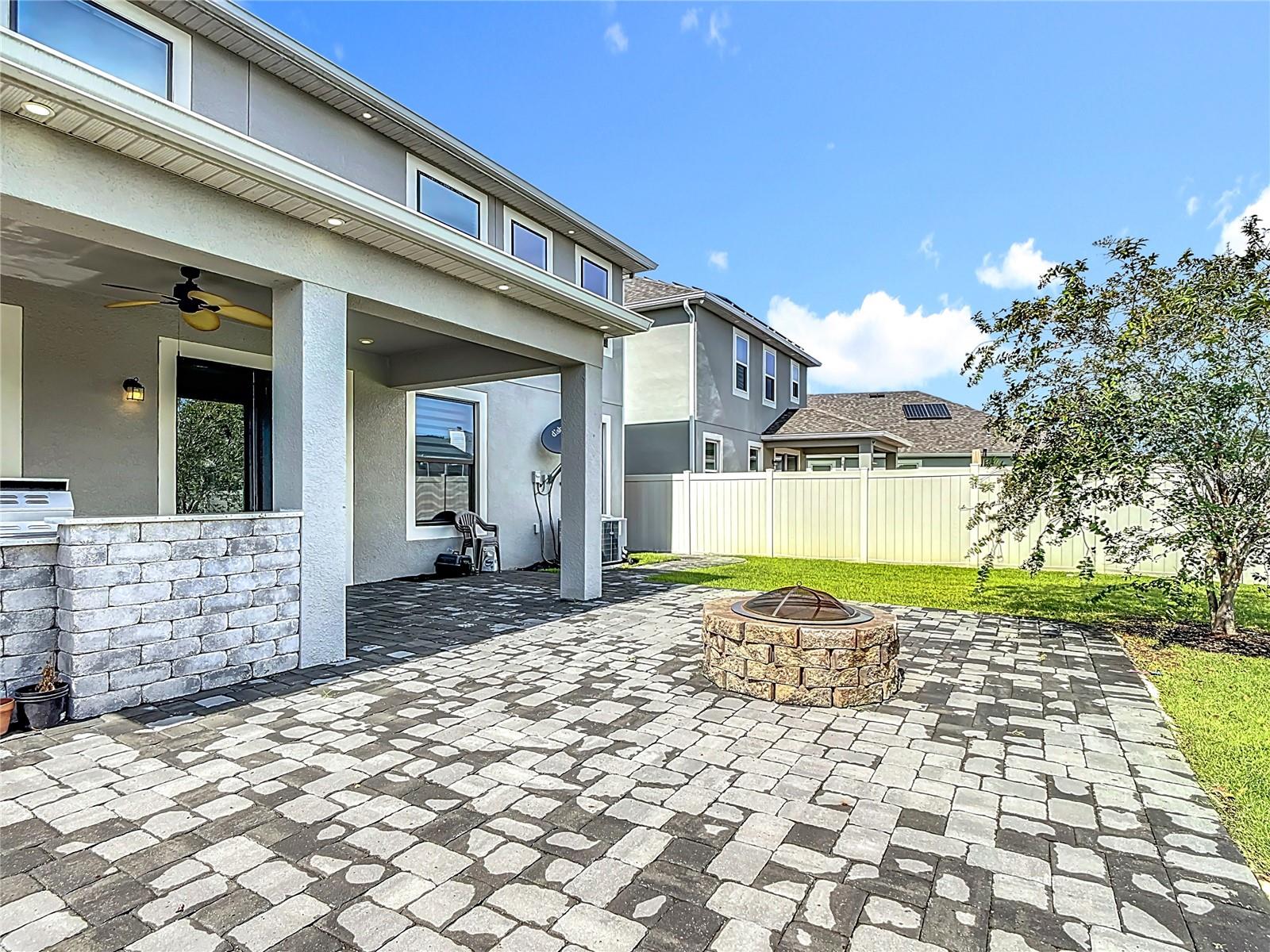 TAPESTRY PH 5 - Residential