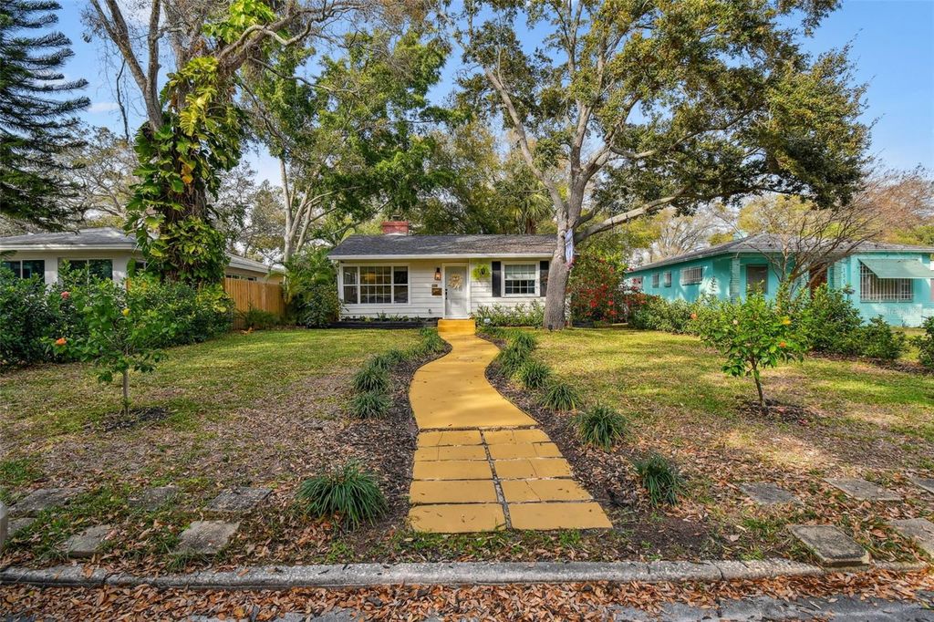 Photo of 145 24th Avenue SE, St Petersburg, FL 33705 (MLS # TB8451534)