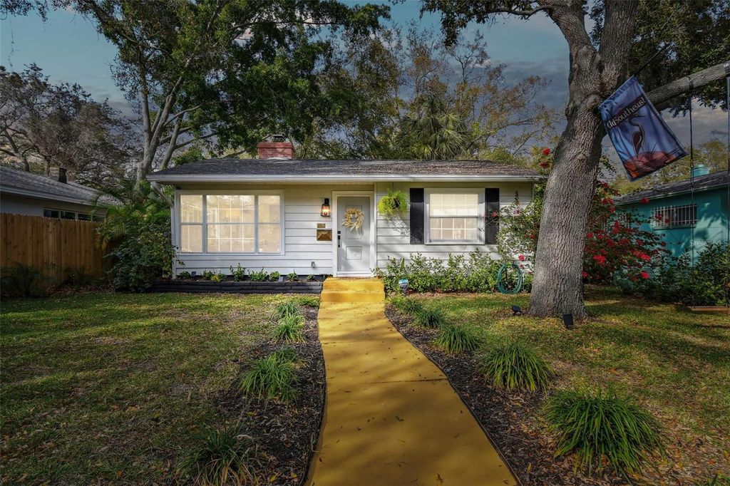 Photo of 145 24th Avenue SE, St Petersburg, FL 33705 (MLS # TB8451534)