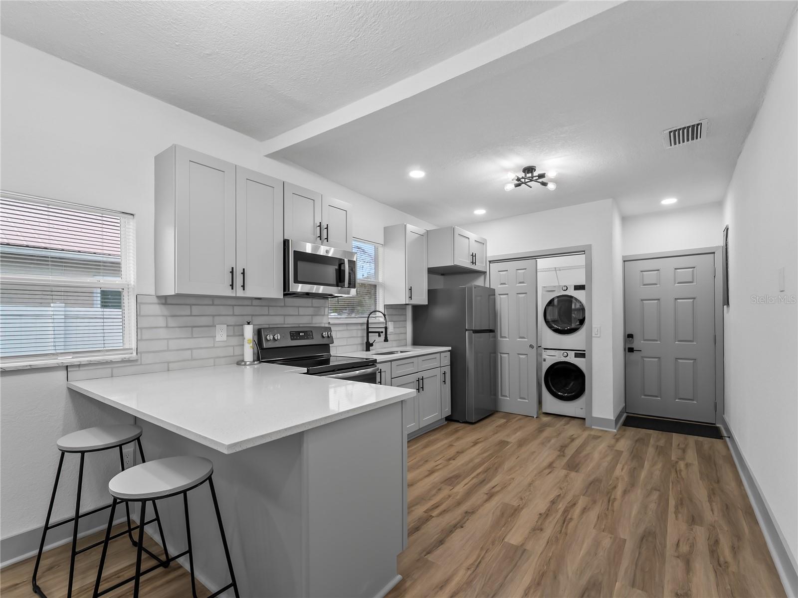 SULPHUR SPGS ADD - Residential