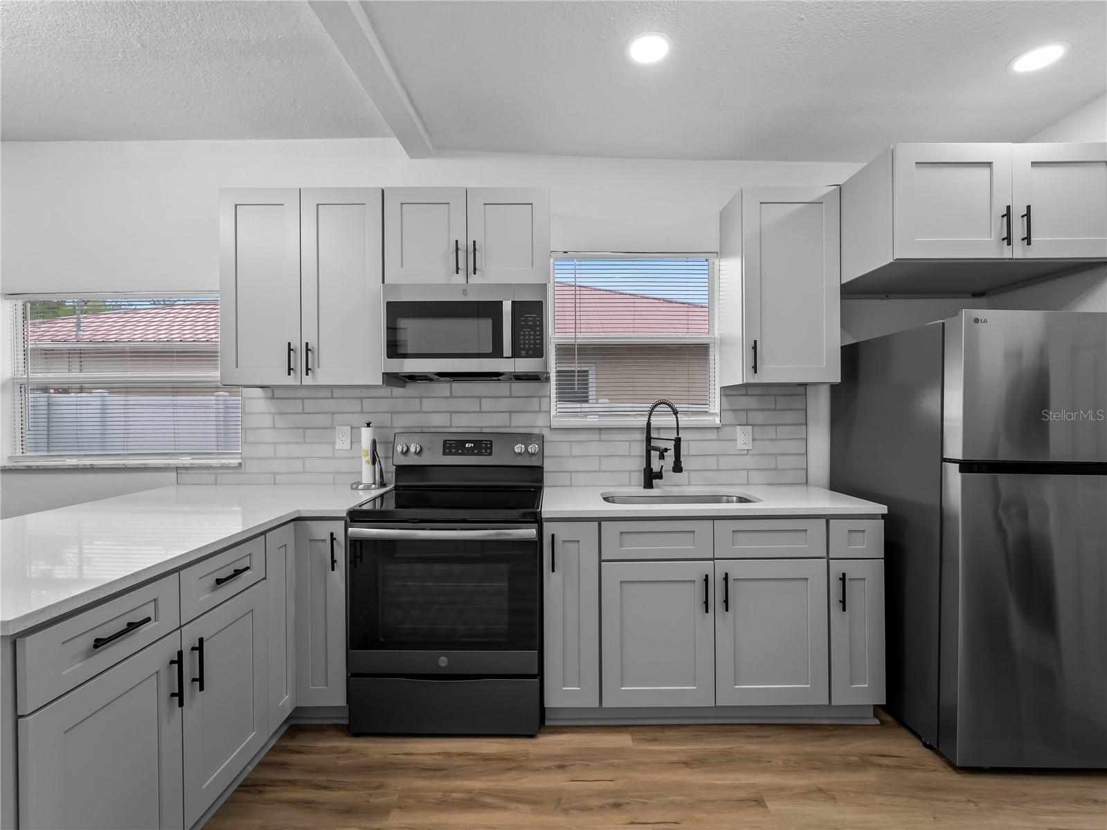 SULPHUR SPGS ADD - Residential