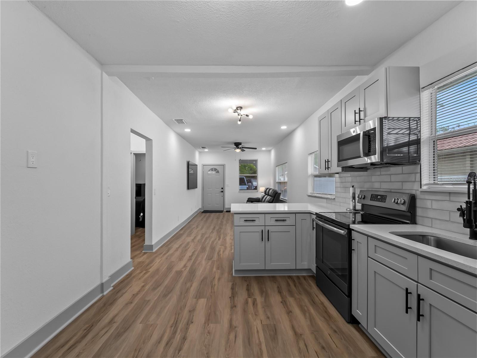 SULPHUR SPGS ADD - Residential