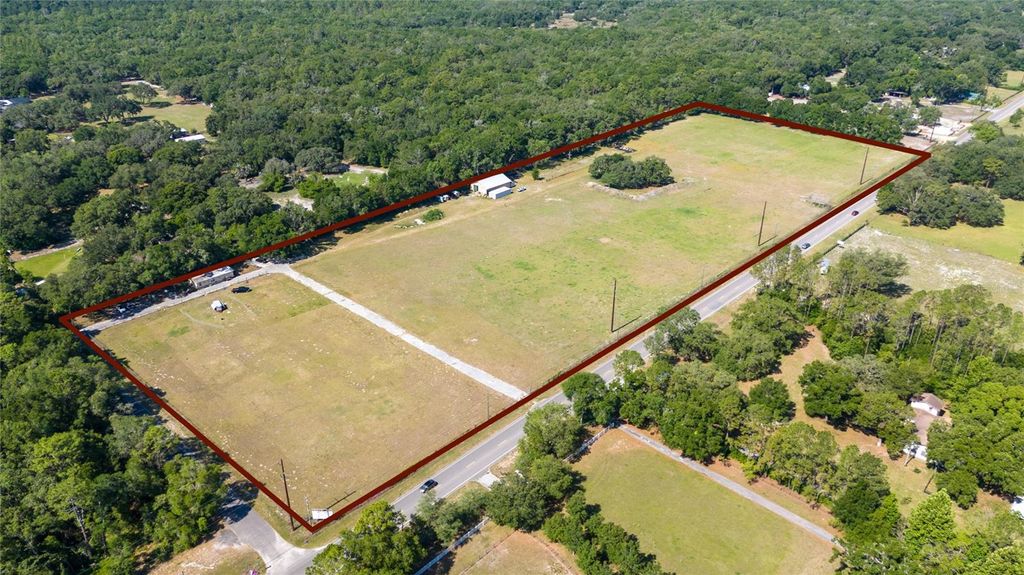 Photo of 12290 SW 484 Highway, Dunnellon, FL 34432 (MLS # S5127838)