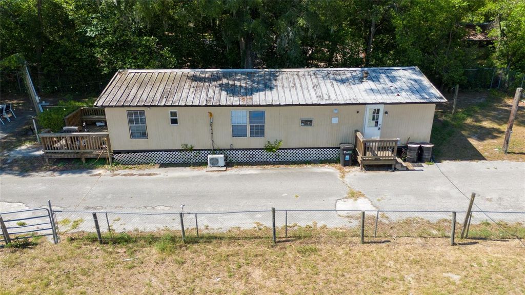Photo of 12290 SW 484 Highway, Dunnellon, FL 34432 (MLS # S5127838)