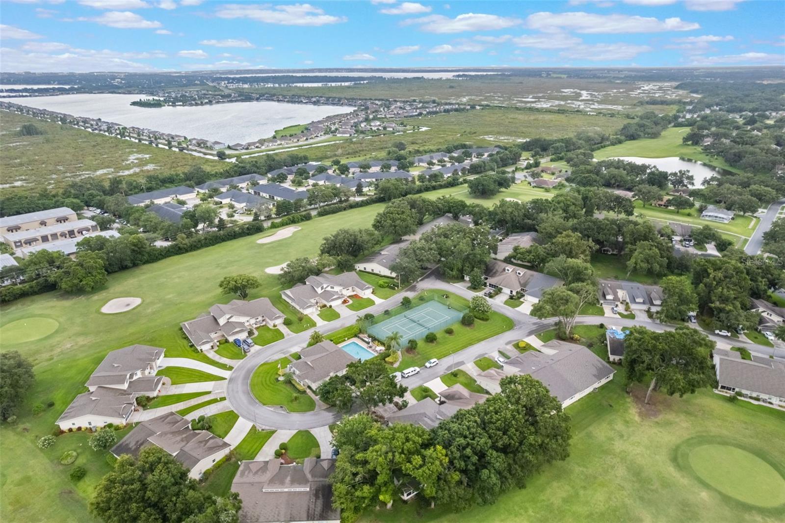 TOWNHOMES OF VILLAGE GREEN - Residential