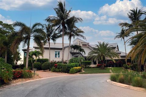 A home in LONGBOAT KEY