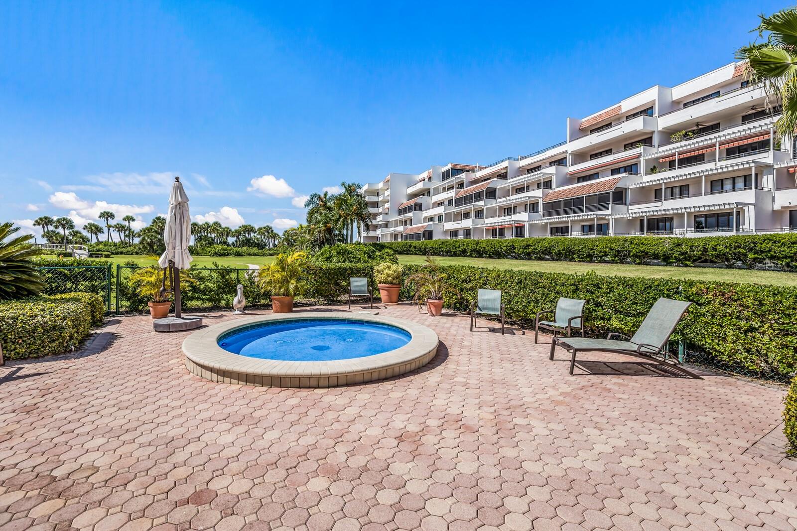 PLAYERS CLUB III - Residential