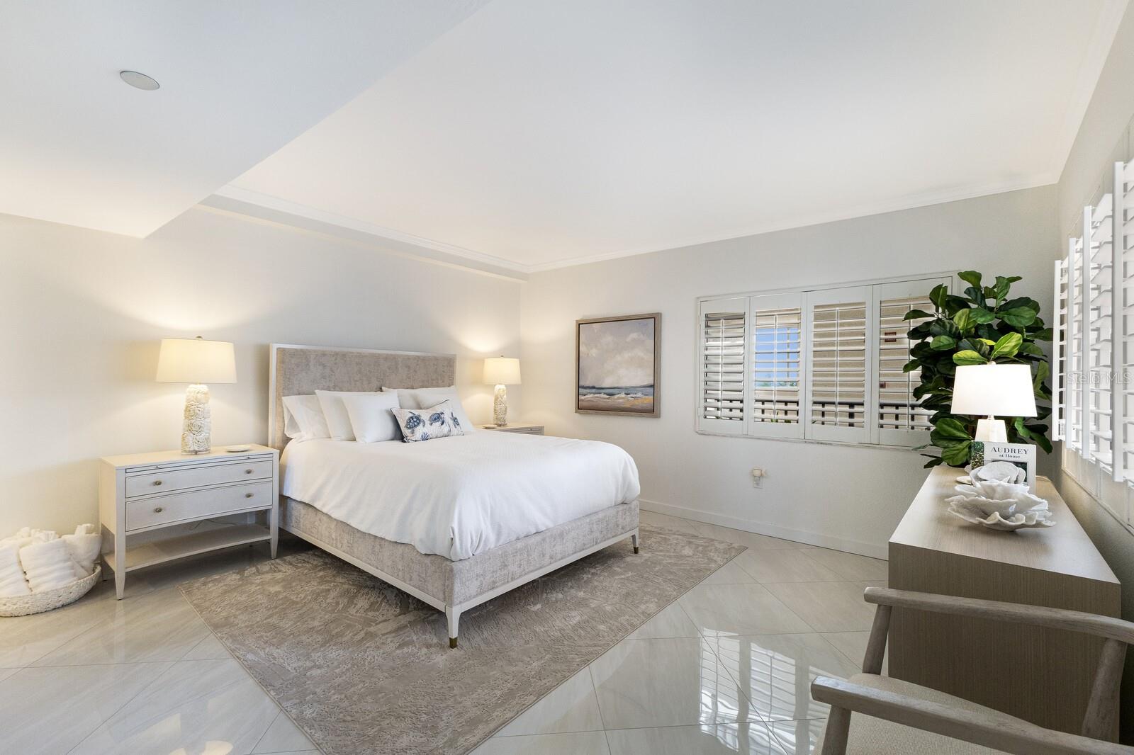 PLAYERS CLUB III - Residential