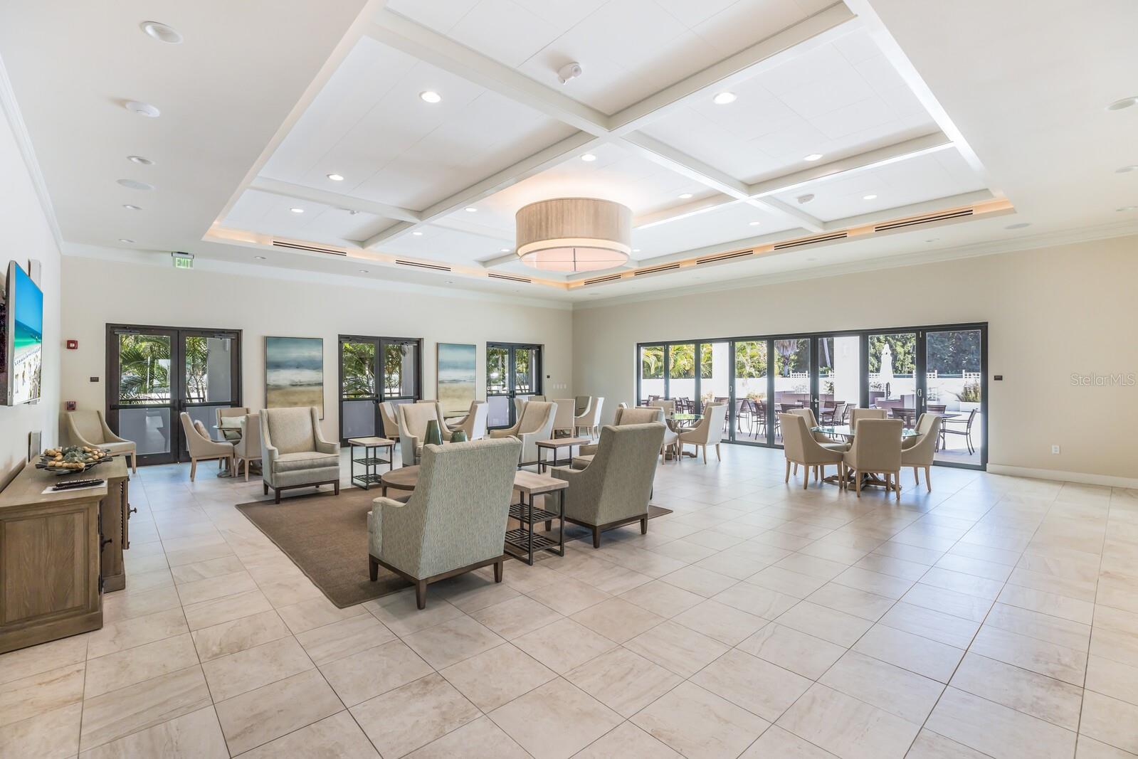 PLAYERS CLUB III - Residential