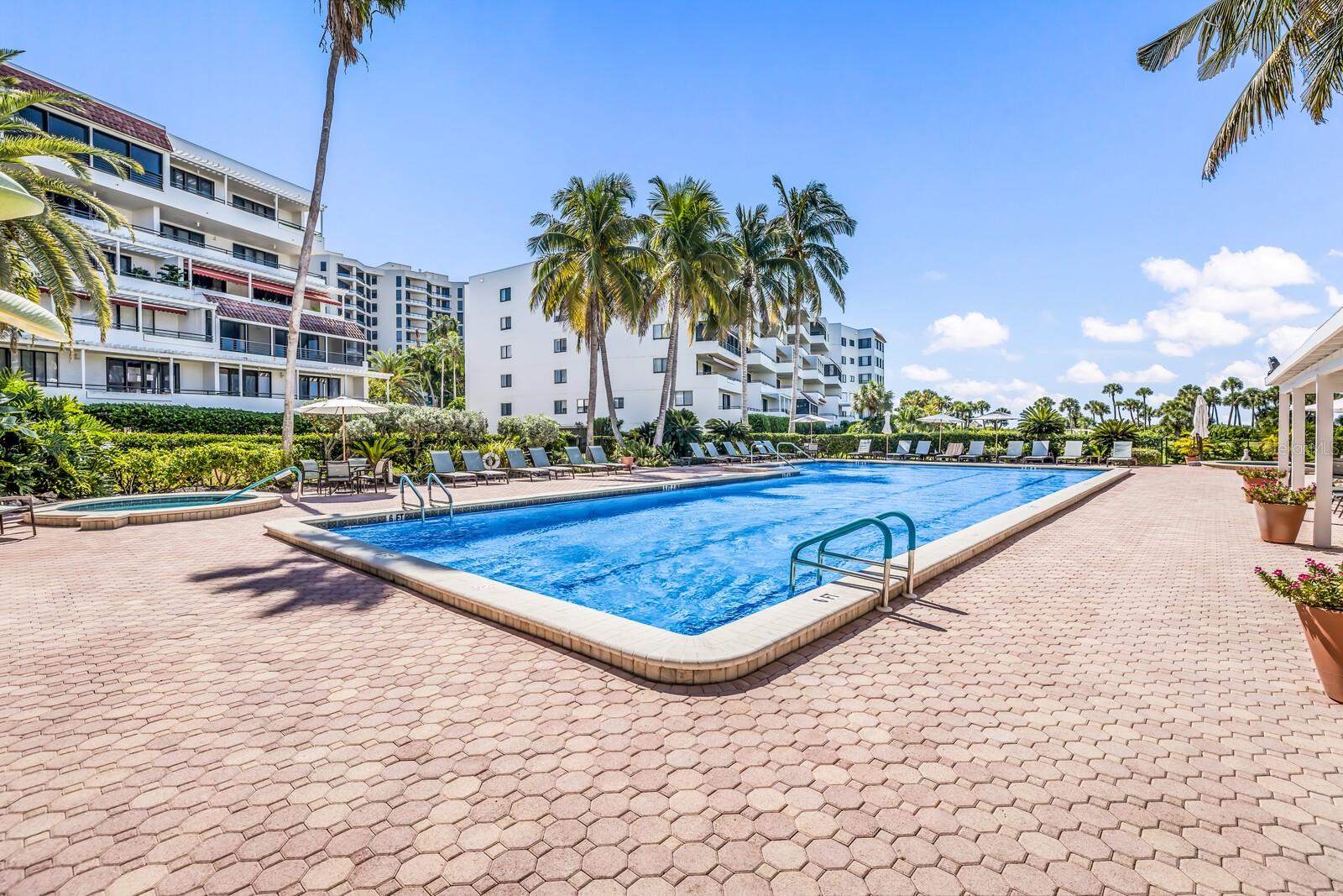 PLAYERS CLUB III - Residential