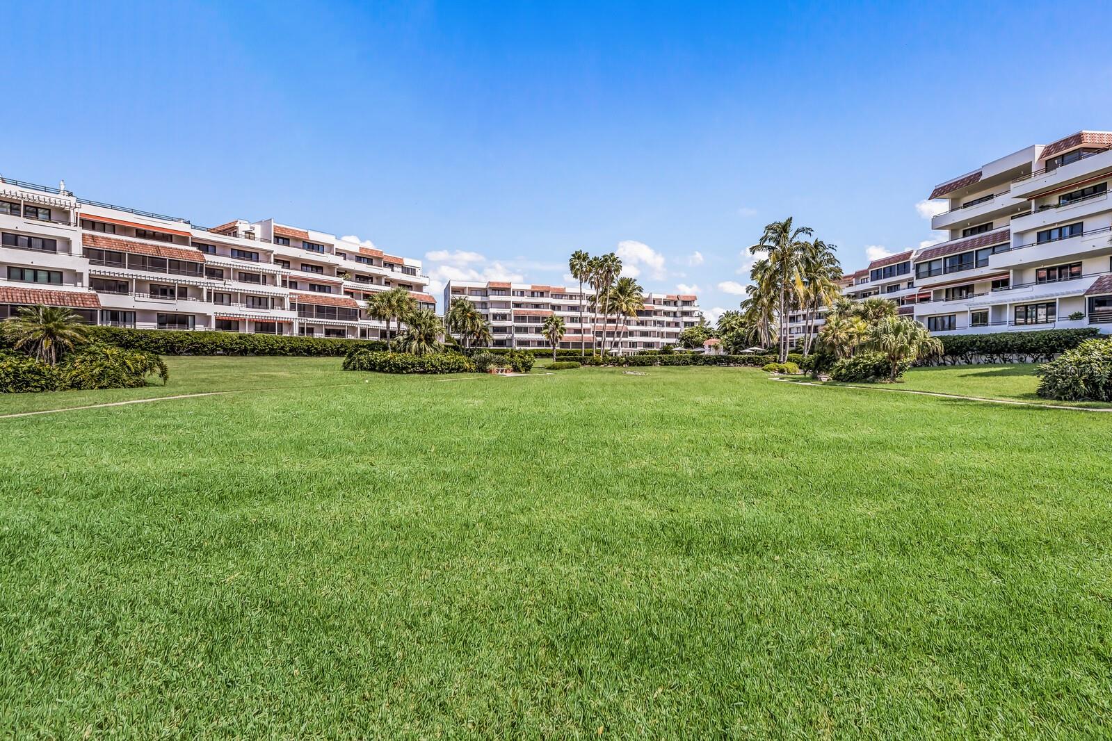 PLAYERS CLUB III - Residential