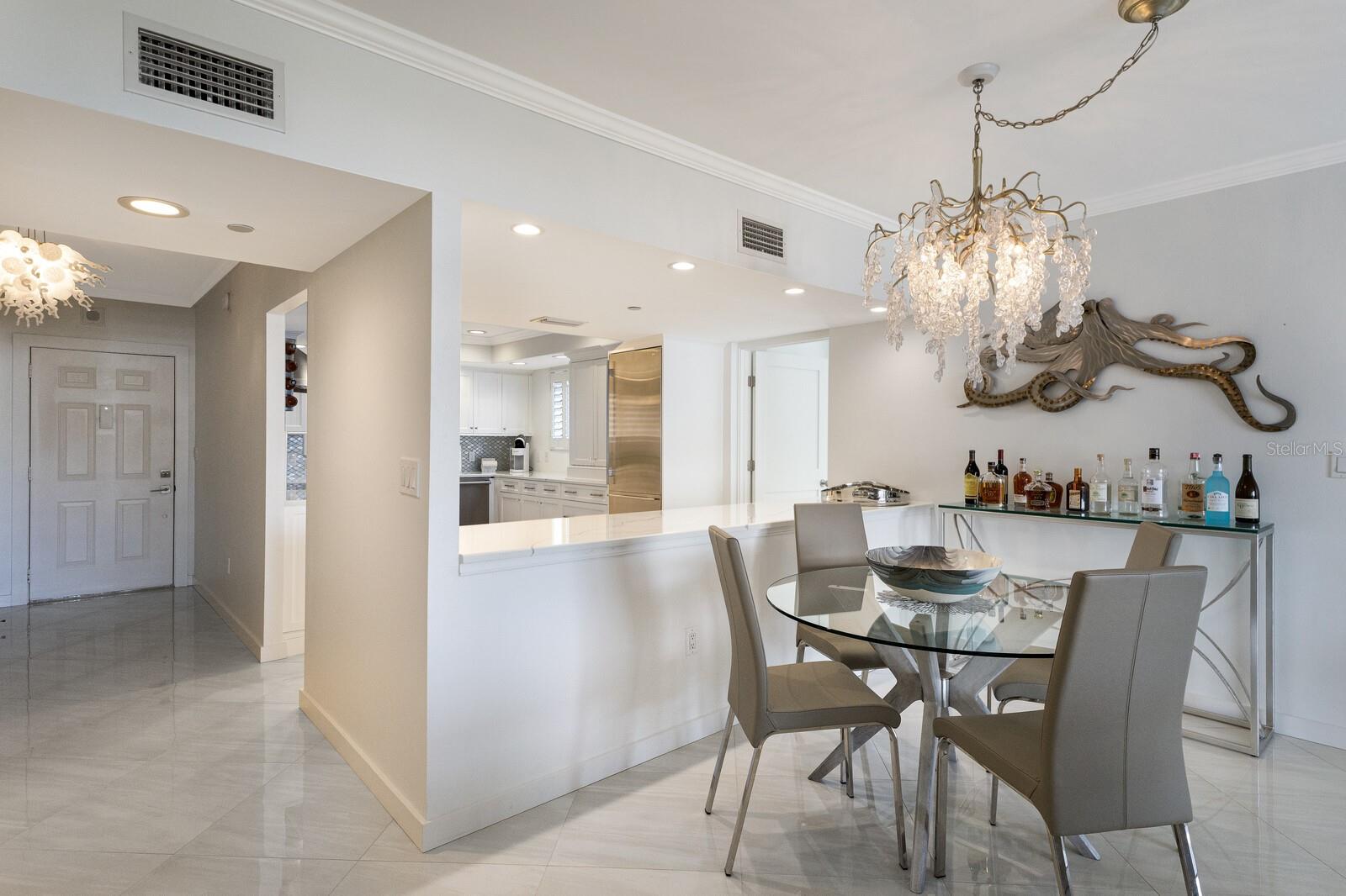 PLAYERS CLUB III - Residential